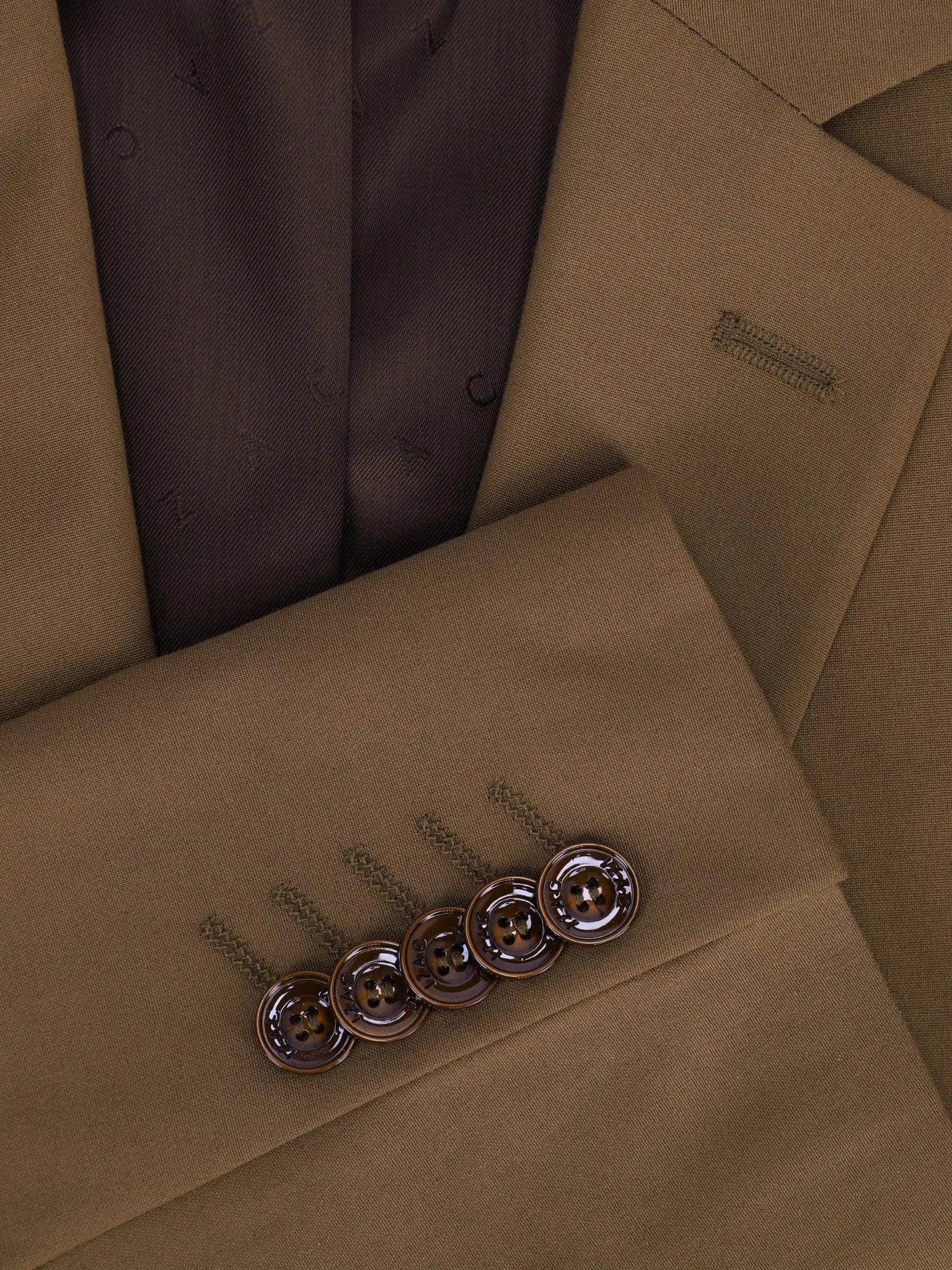 Costume 2 boutons camel - IZAC