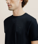Black round neck t-shirt