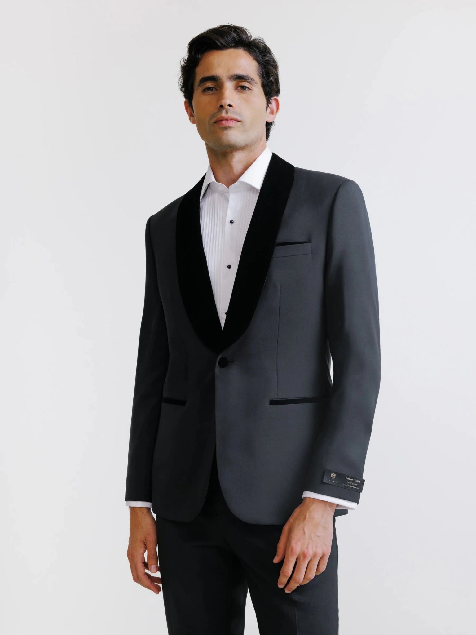 Costume col châle noir - IZAC