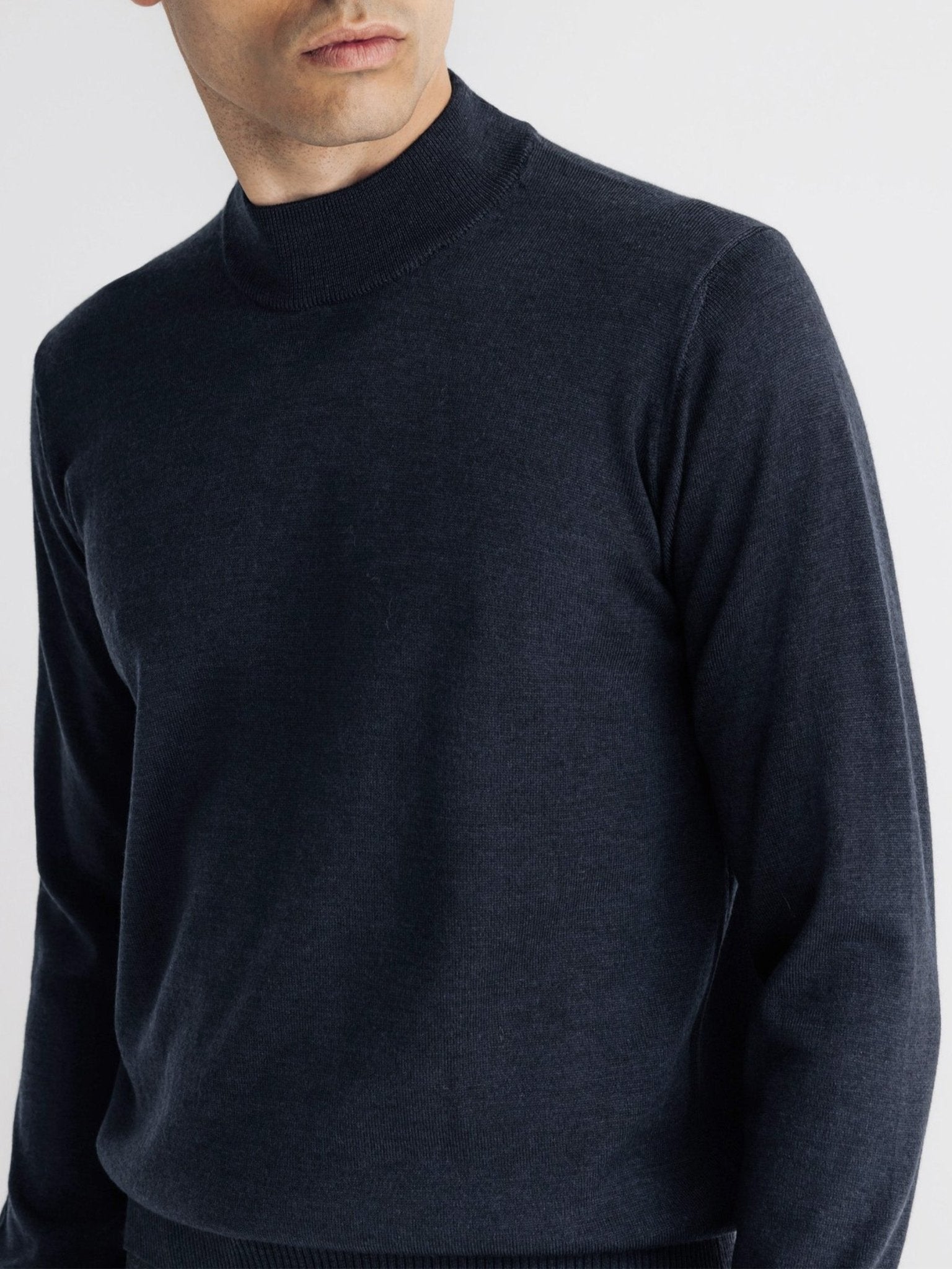 Pull col cheminée marine - IZAC