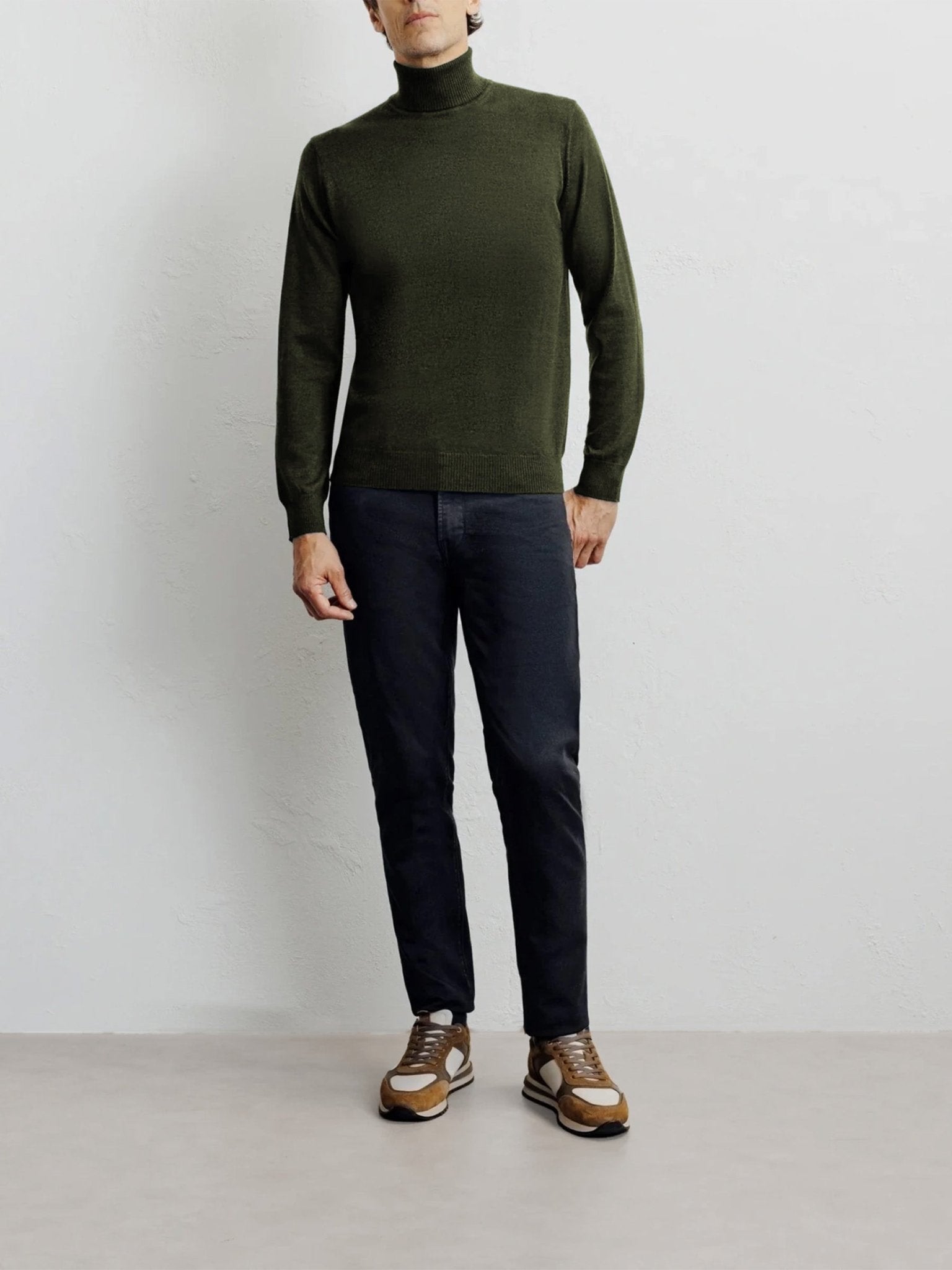 Pull col roulé vert foncé - IZAC
