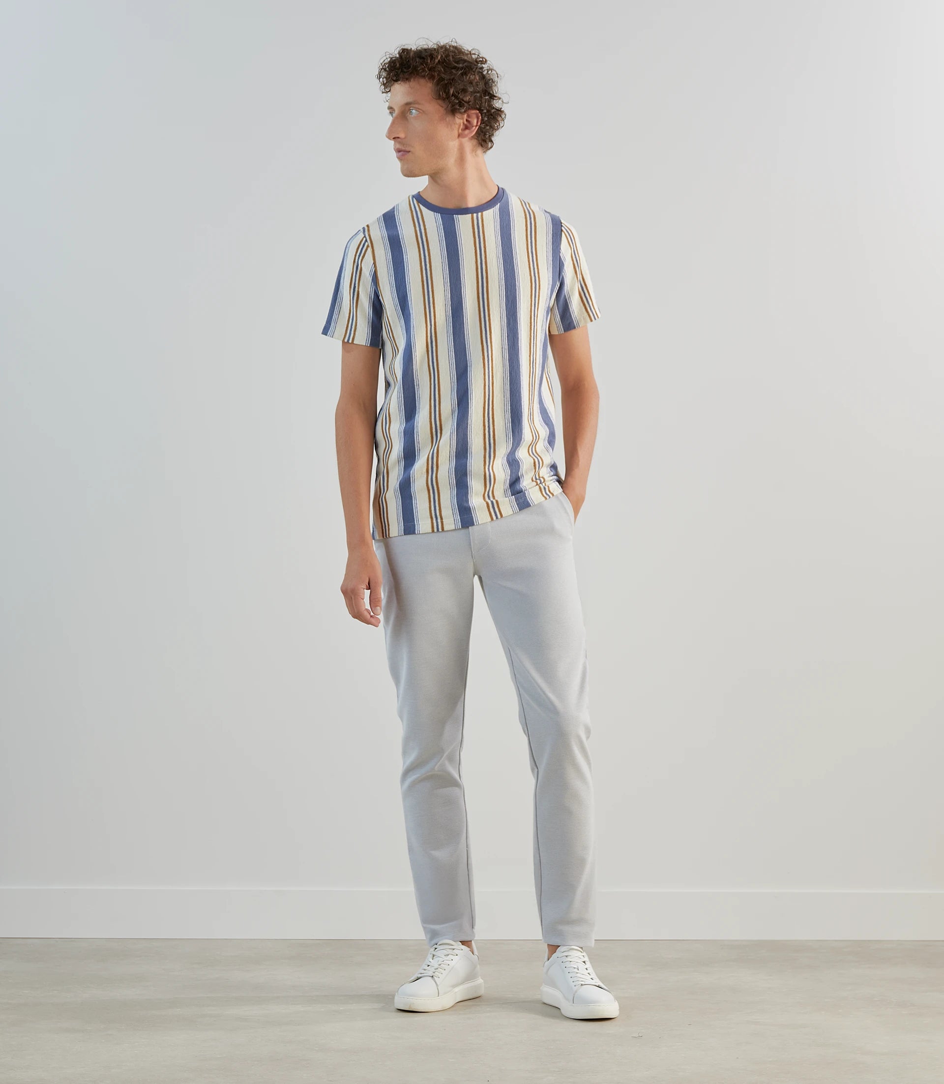 T-shirt à manches courtes rayé écru denim - IZAC