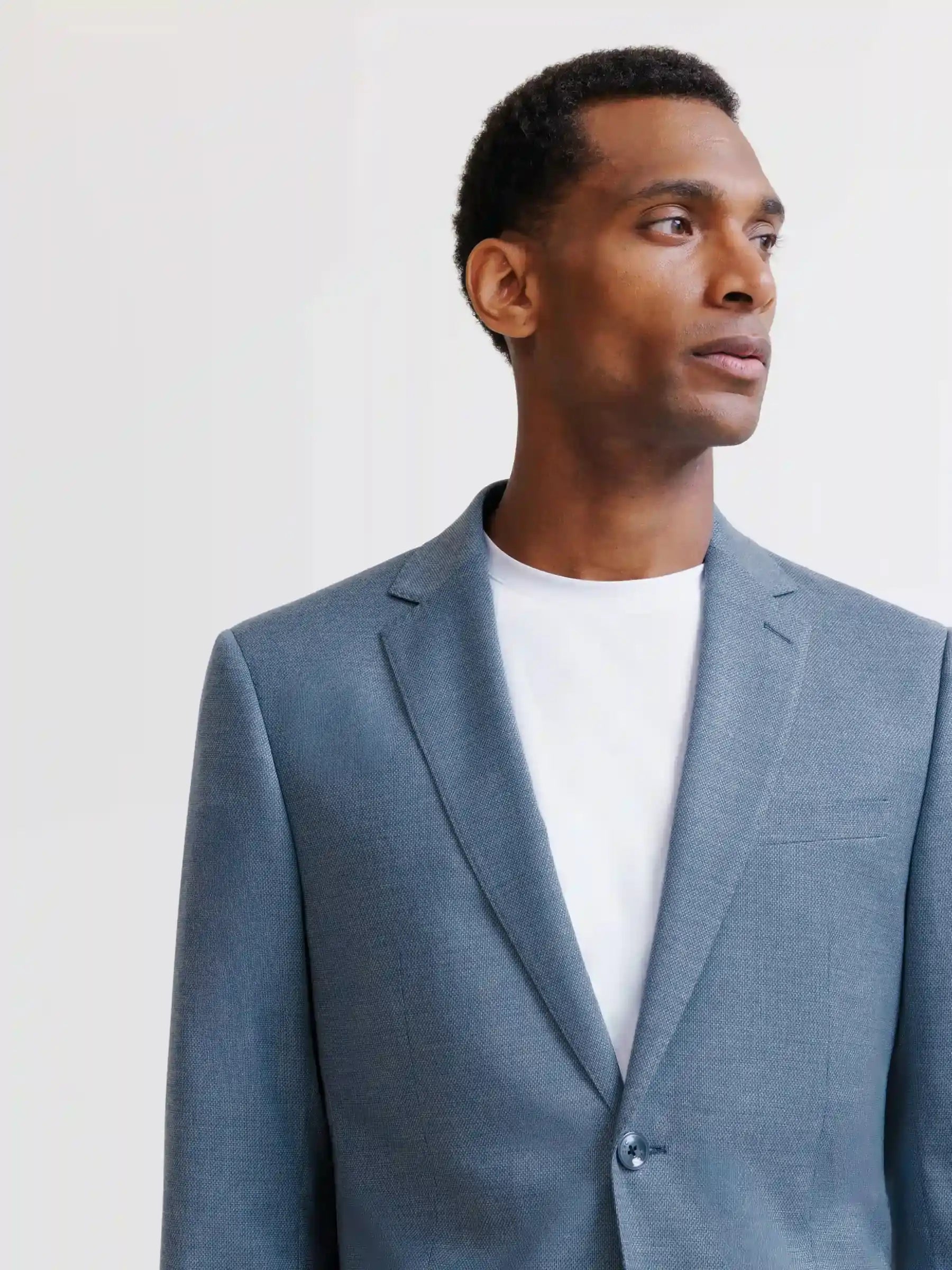 Light blue 2-button suit