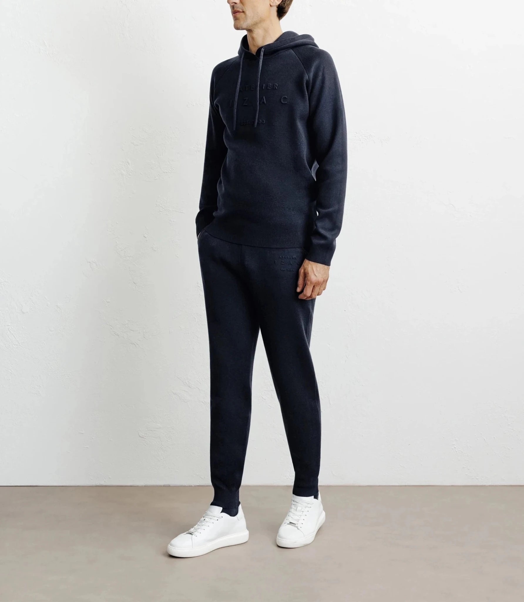 Pull à capuche en maille marine