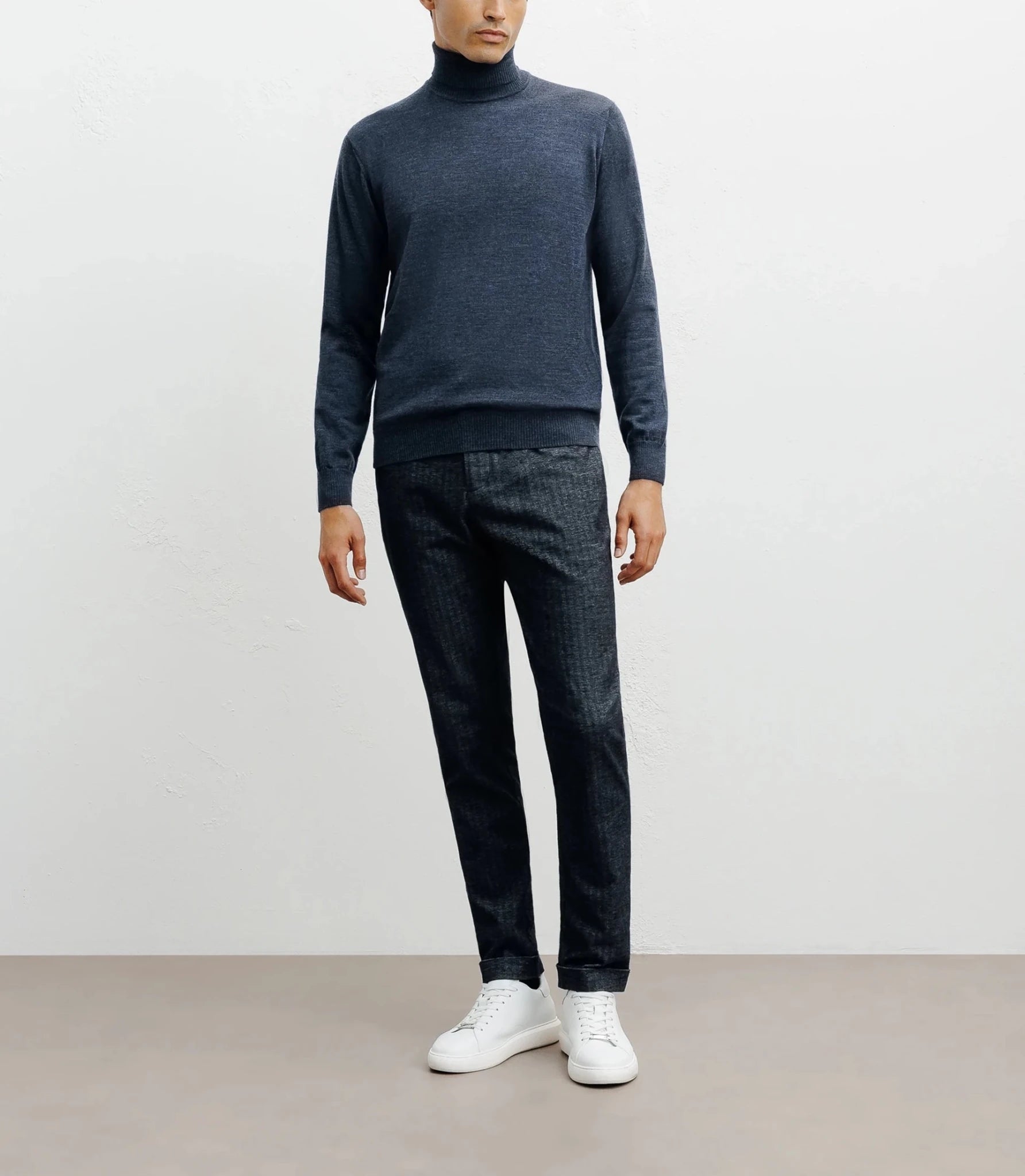 Pull col roulé indigo - IZAC