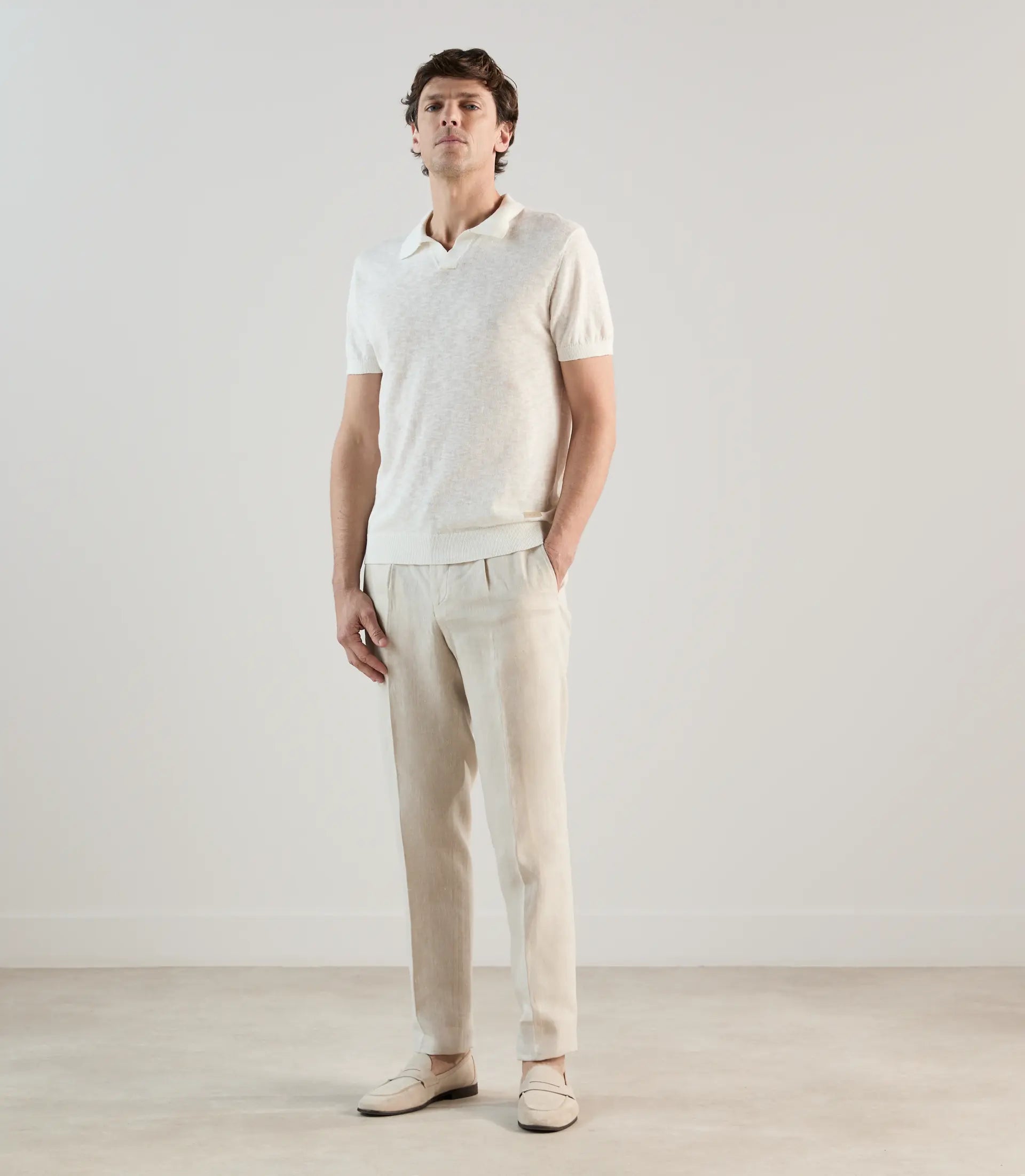 Polo à col ouvert en maille écru - IZAC