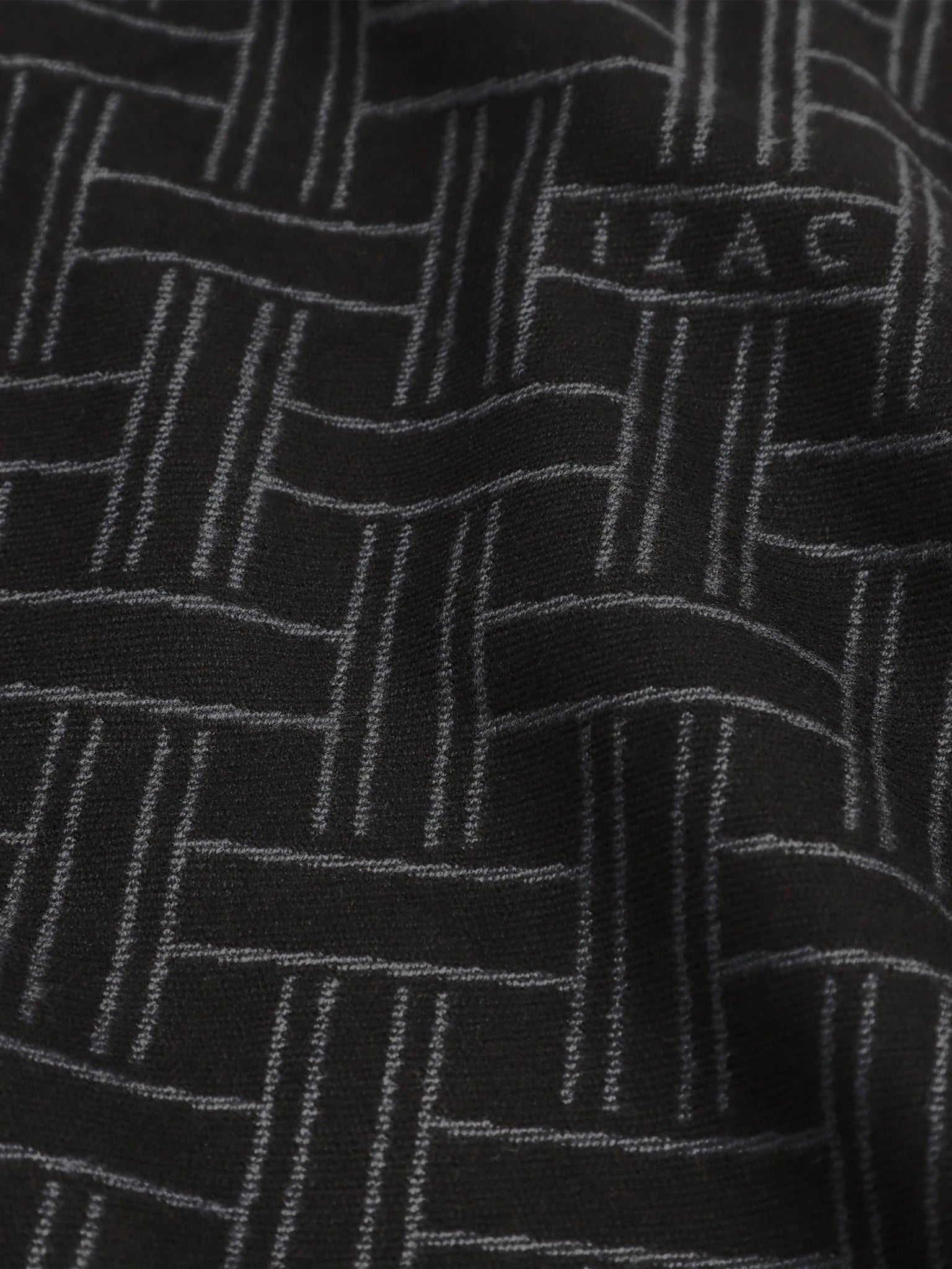 Écharpe à motifs noirs - IZAC