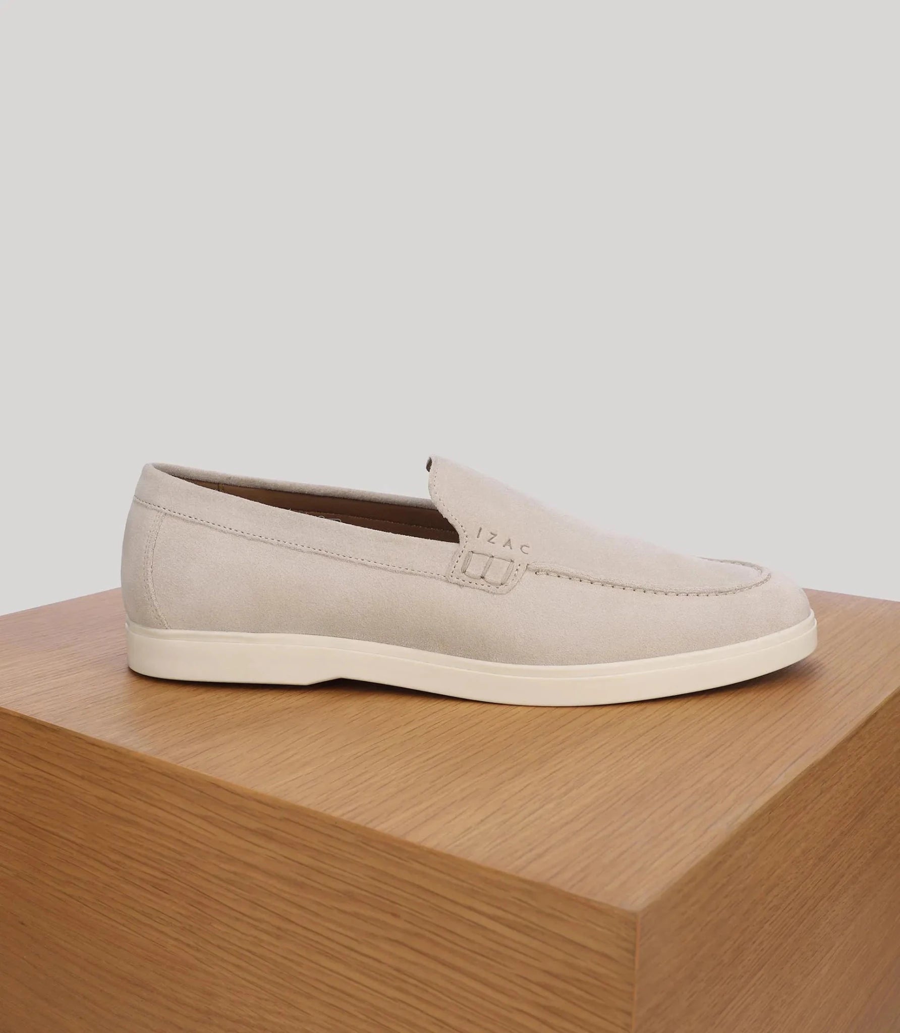 Mocassin casual en suède écru - IZAC