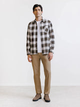 Chemise à carreaux marron