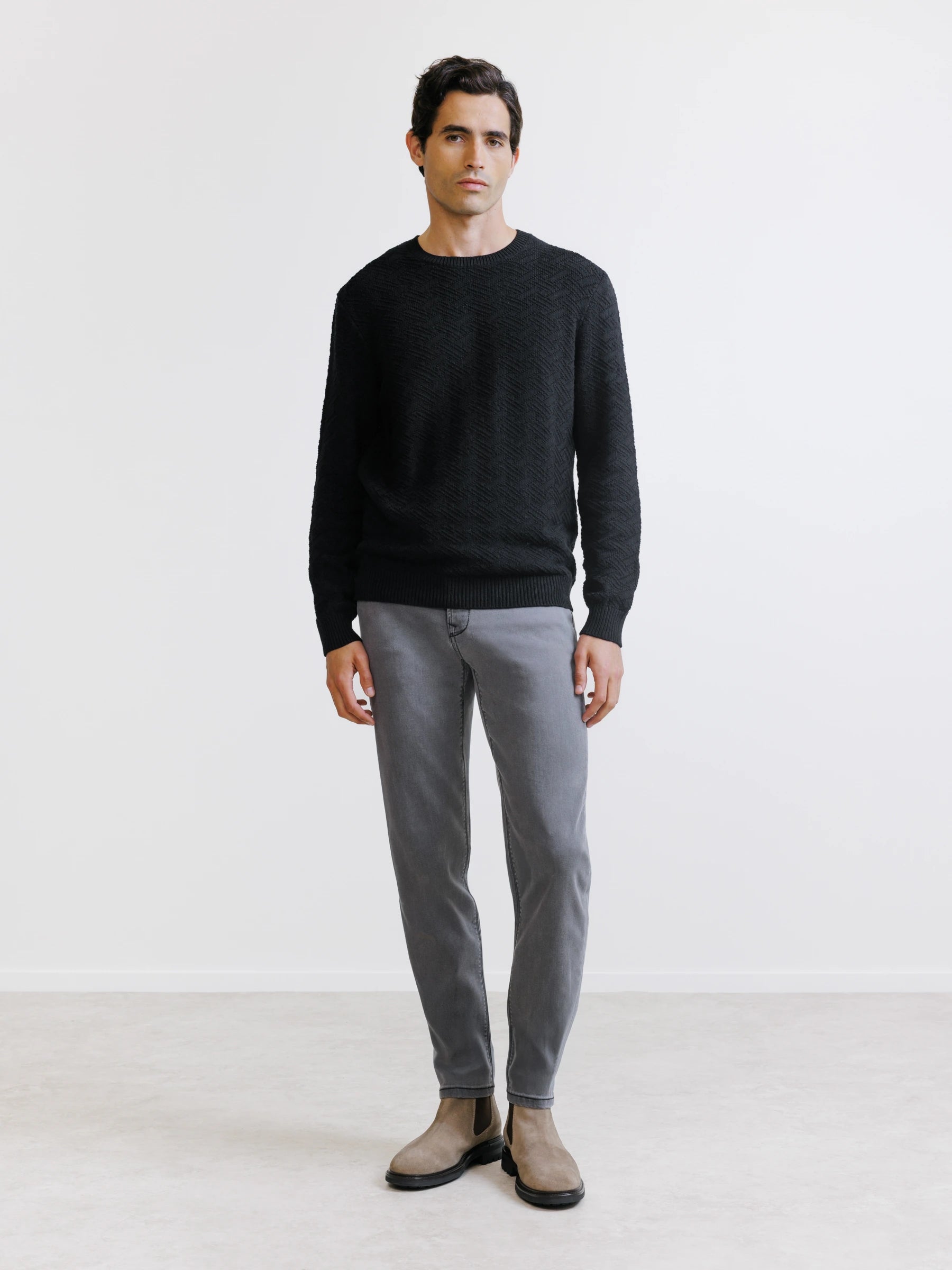Pull jacquard col rond noir