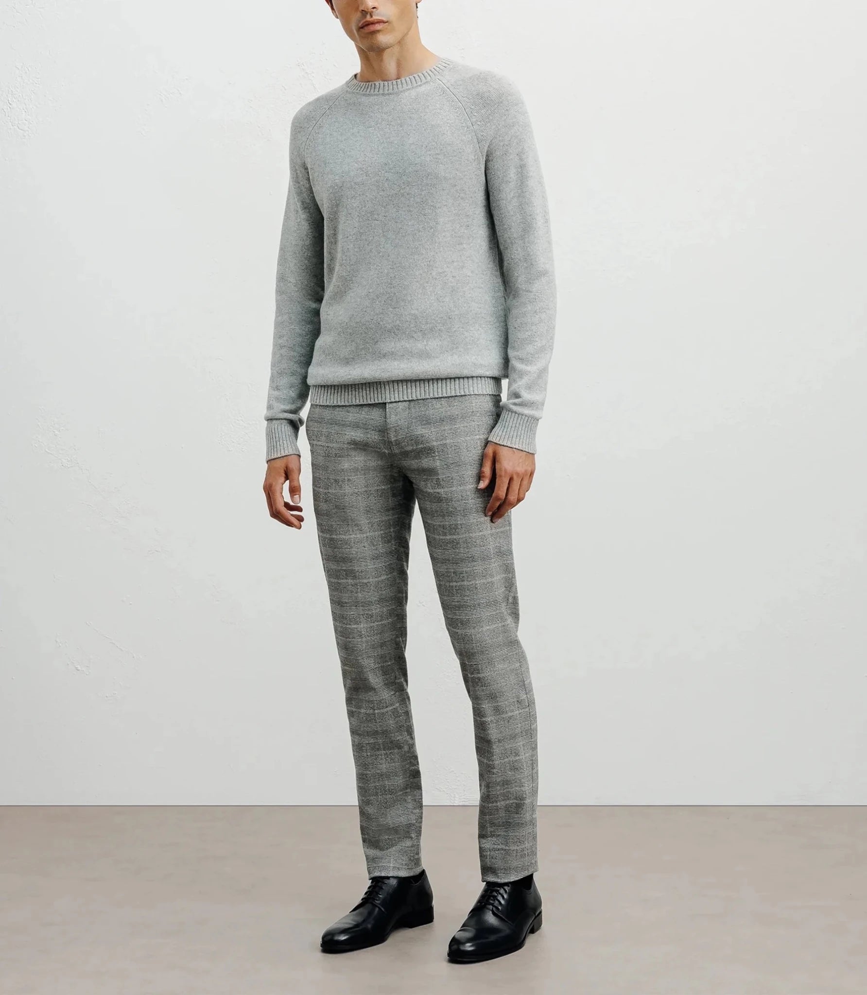 Chine grey wool sweater