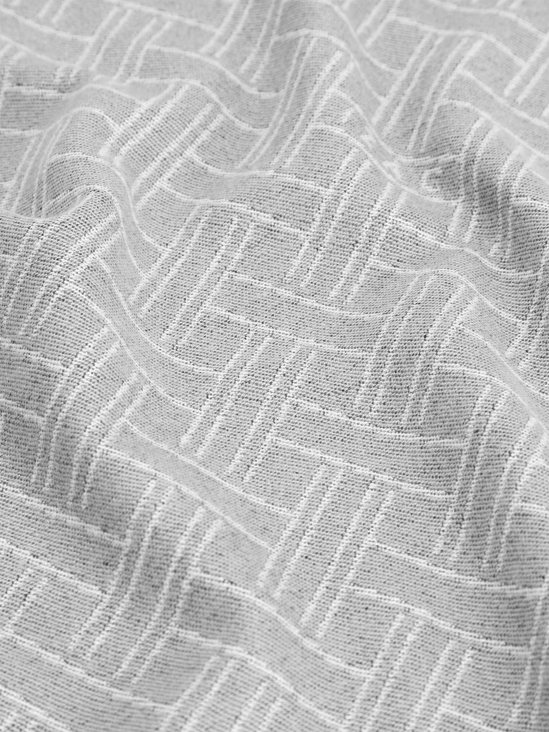 Light grey patterned scarf