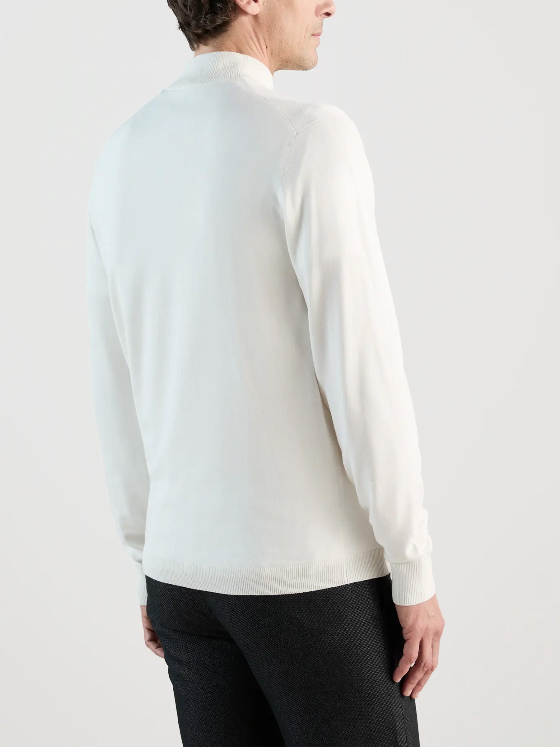 Ecru zip-neck jumper