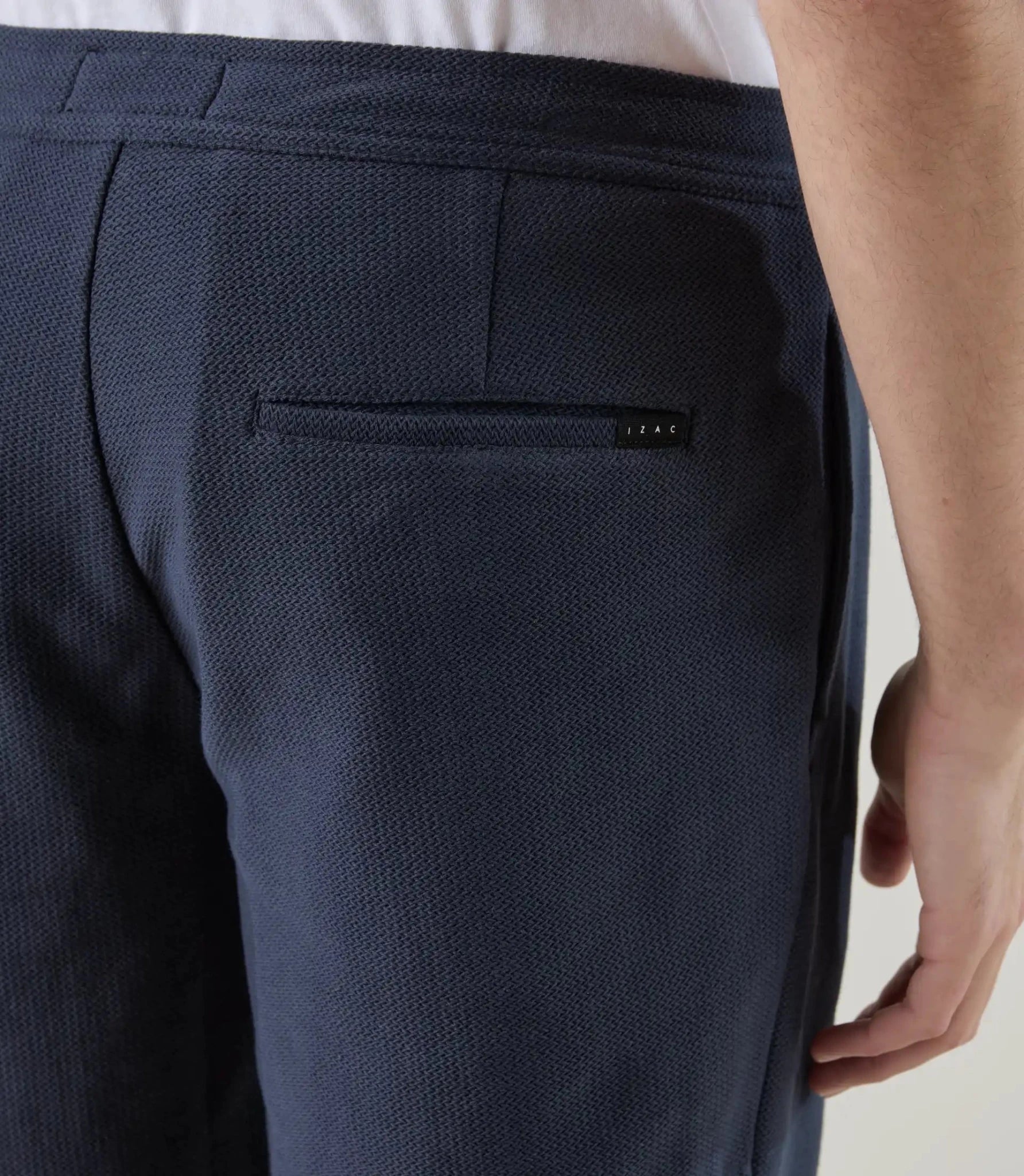 Bermuda en maille marine - IZAC