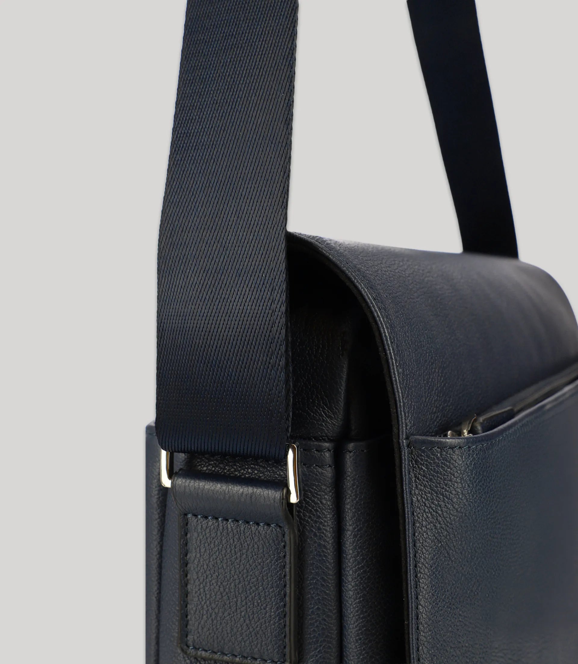 Sac bandoulière marine - IZAC