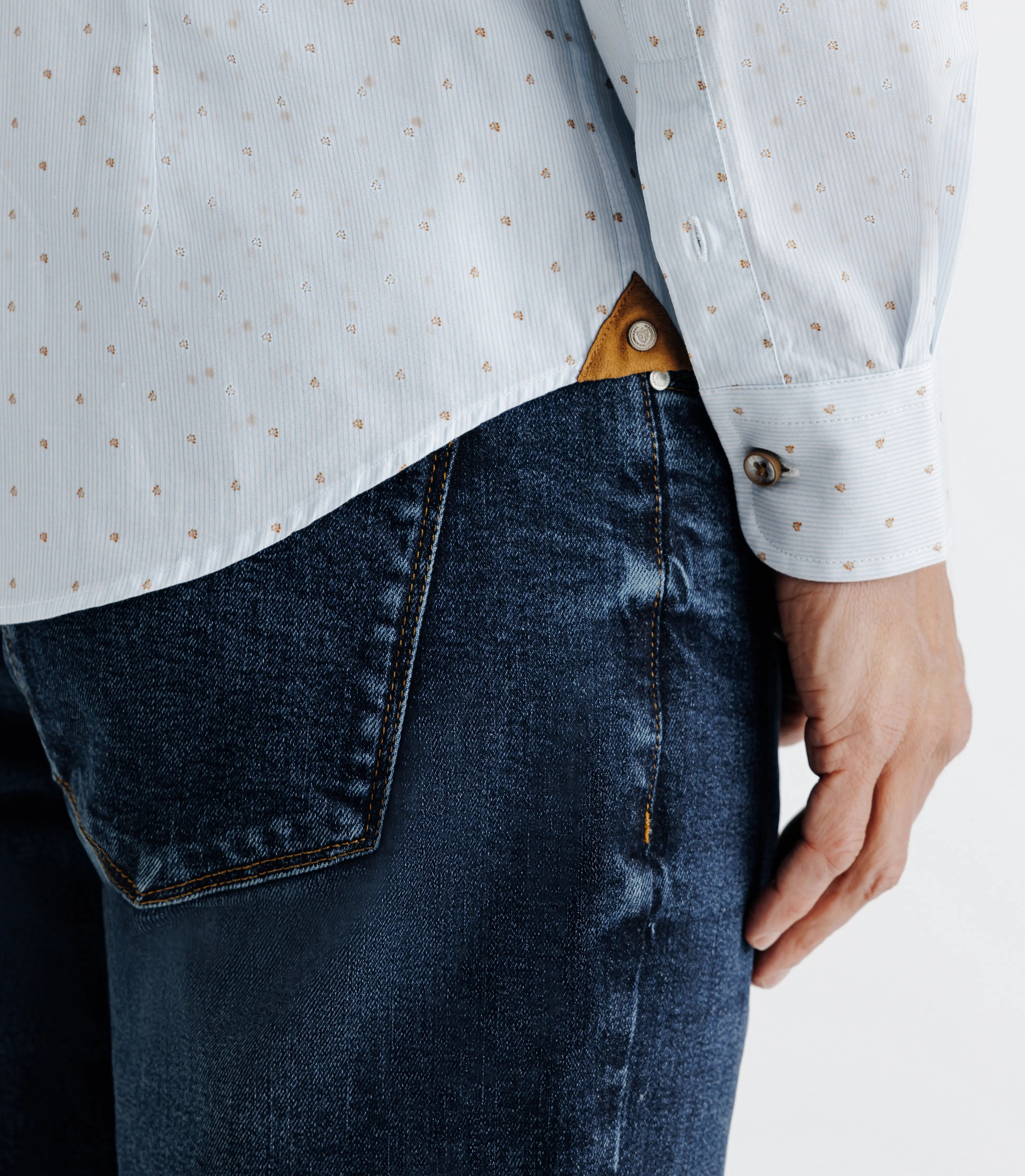 Chemise droite imprimée à coudières blanche et camel - IZAC