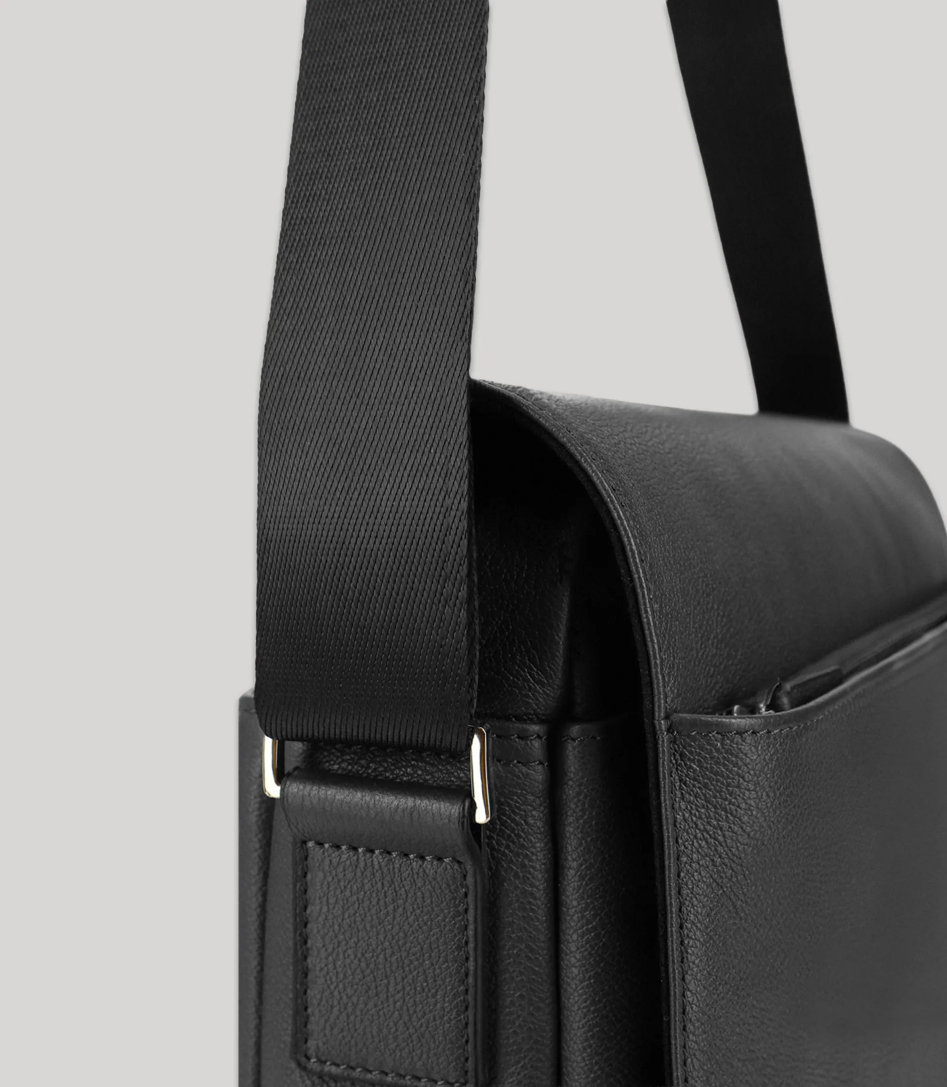 Sac bandoulière noir - IZAC
