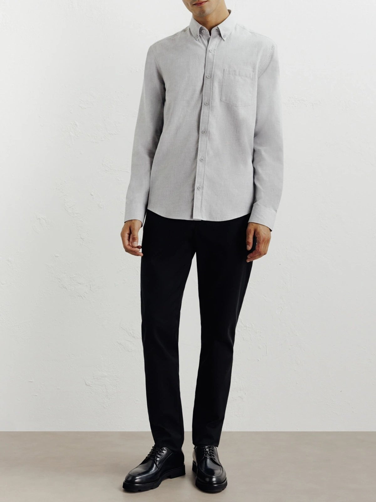 Chemise casual avec col boutonné grise