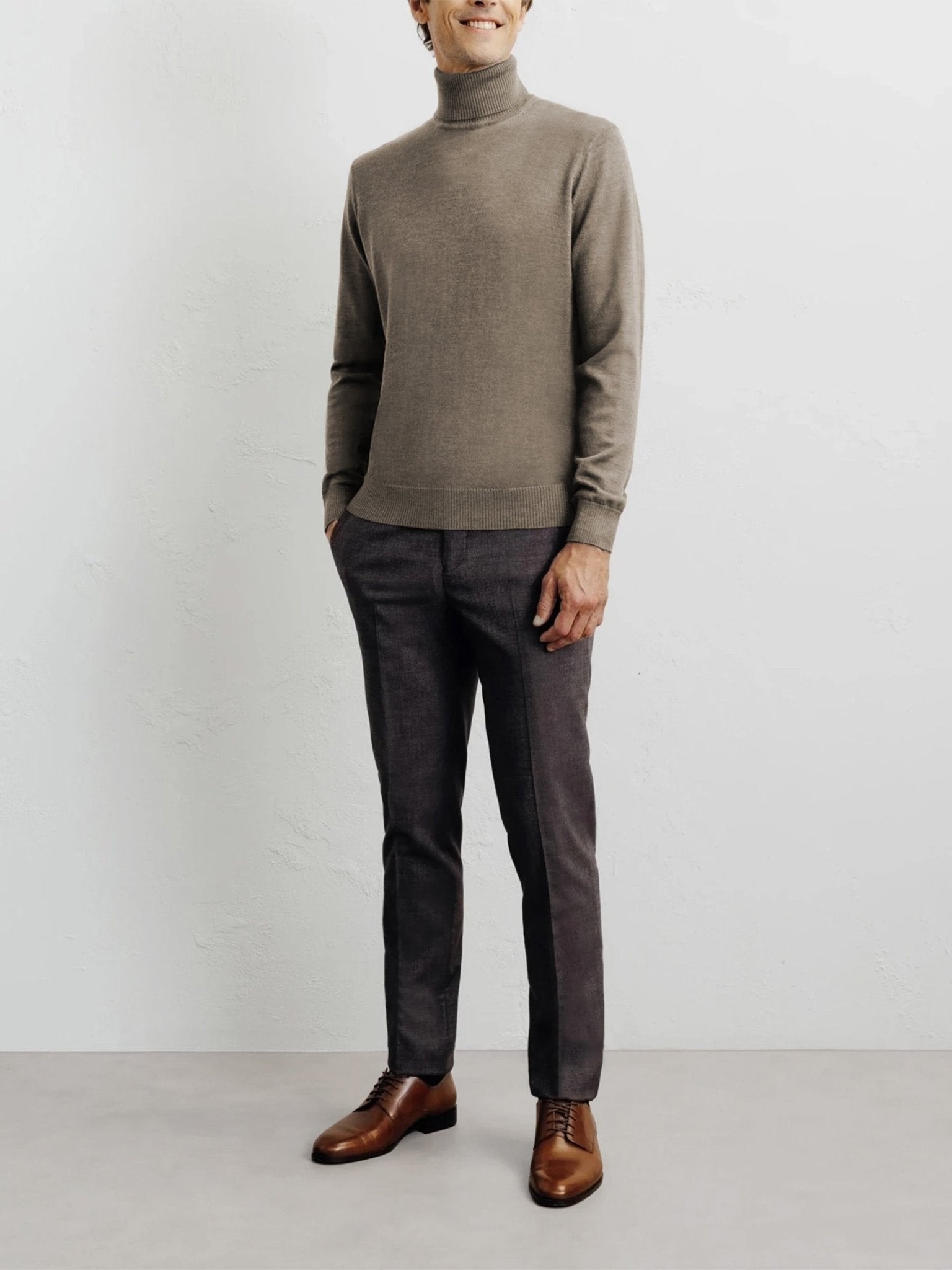 Pull col roulé chatain - IZAC