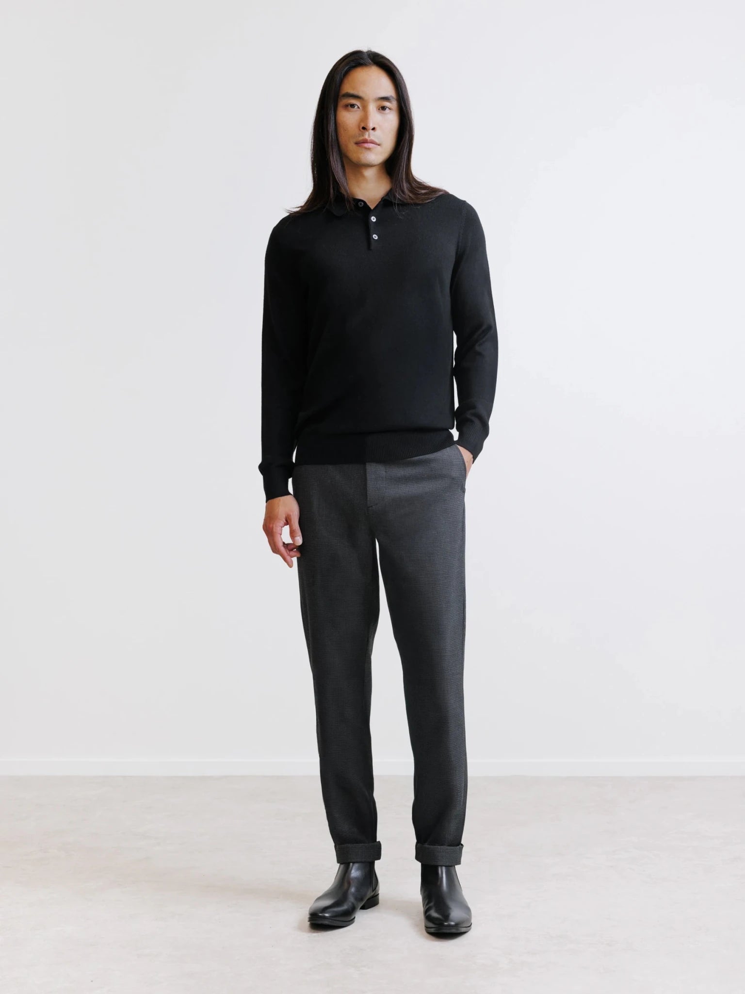 Pull col polo boutonné en laine mérinos noir - IZAC