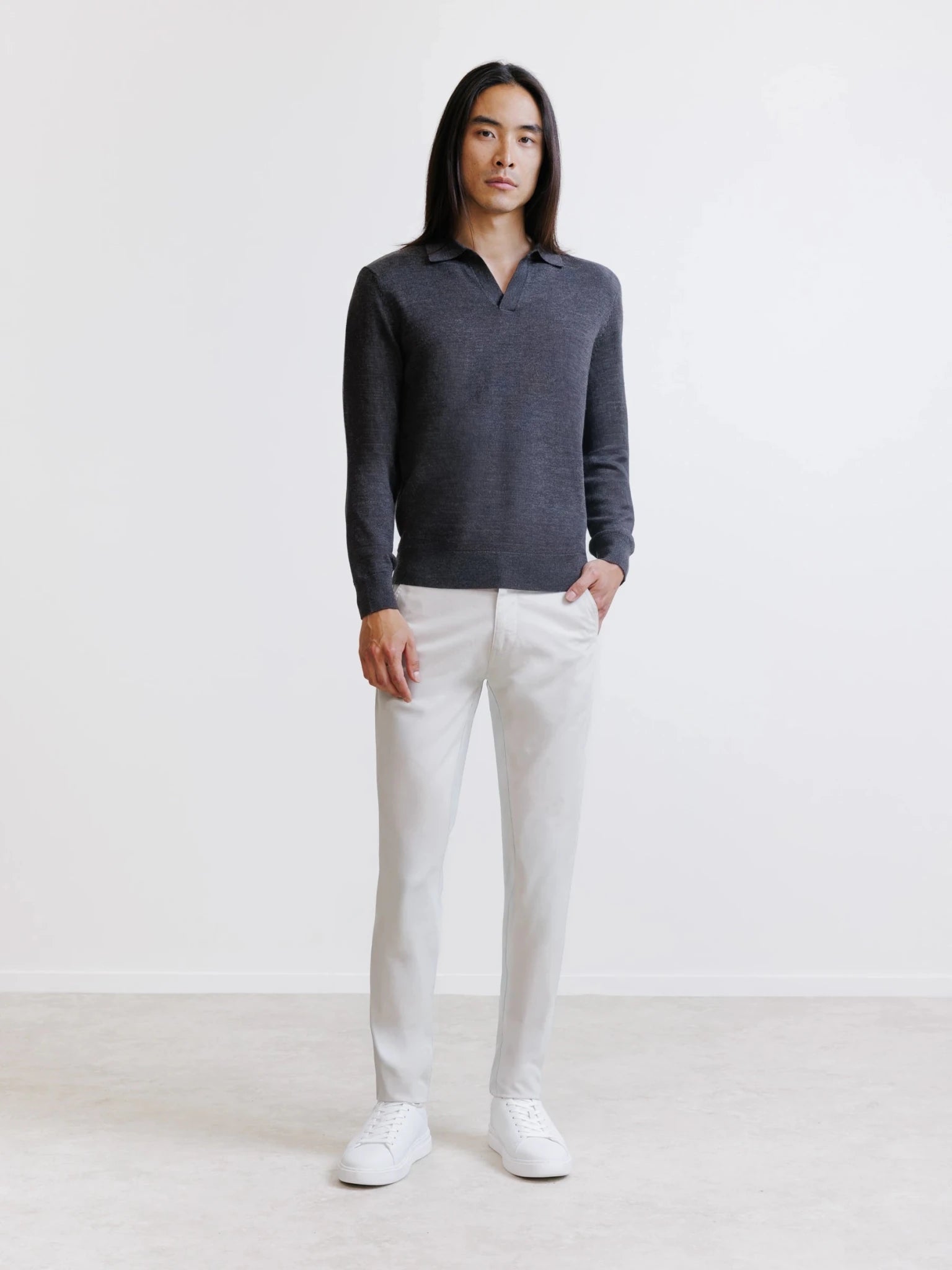 Pull col polo en laine mérinos réglisse - IZAC
