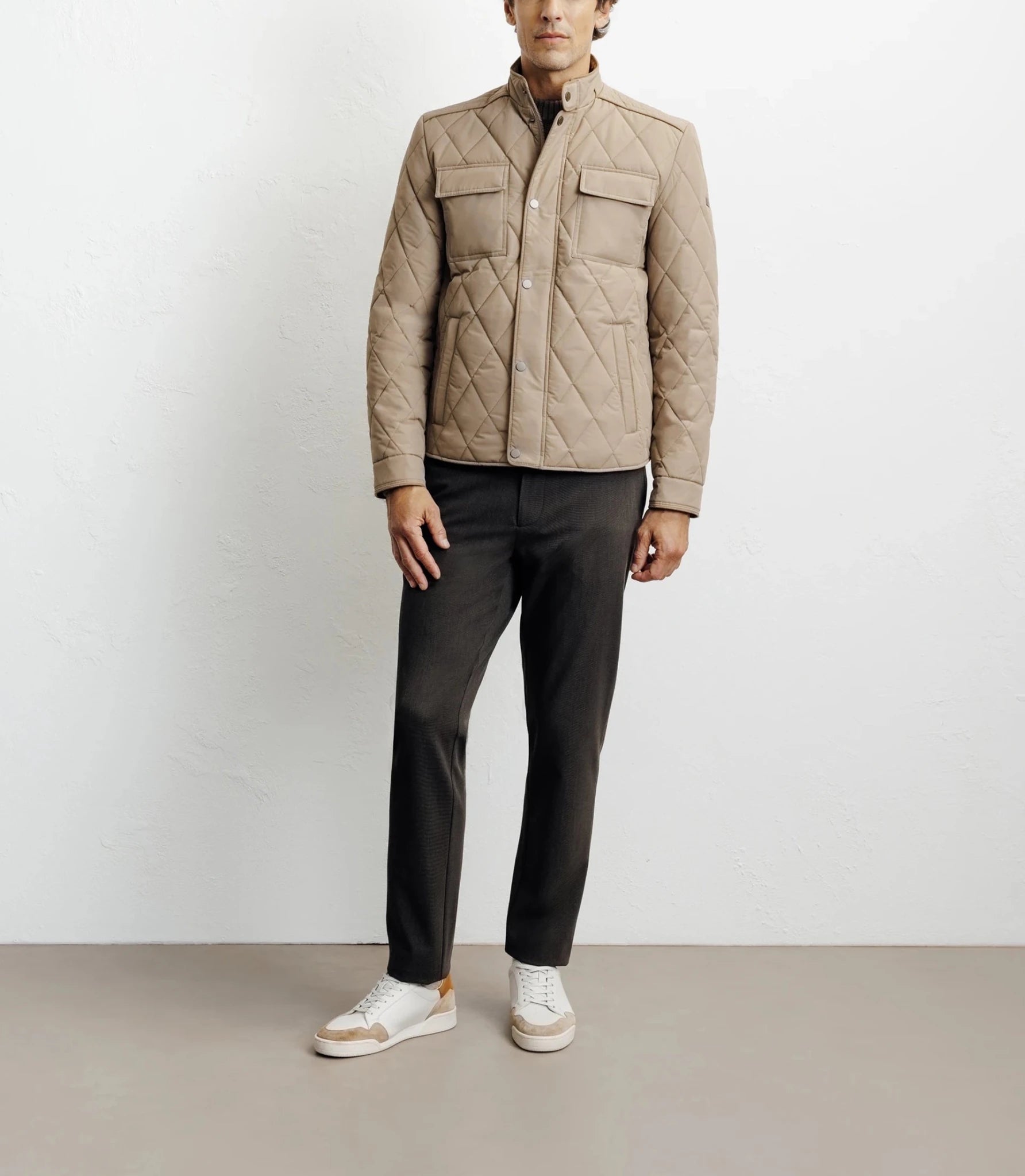 Beige shirt collar jacket