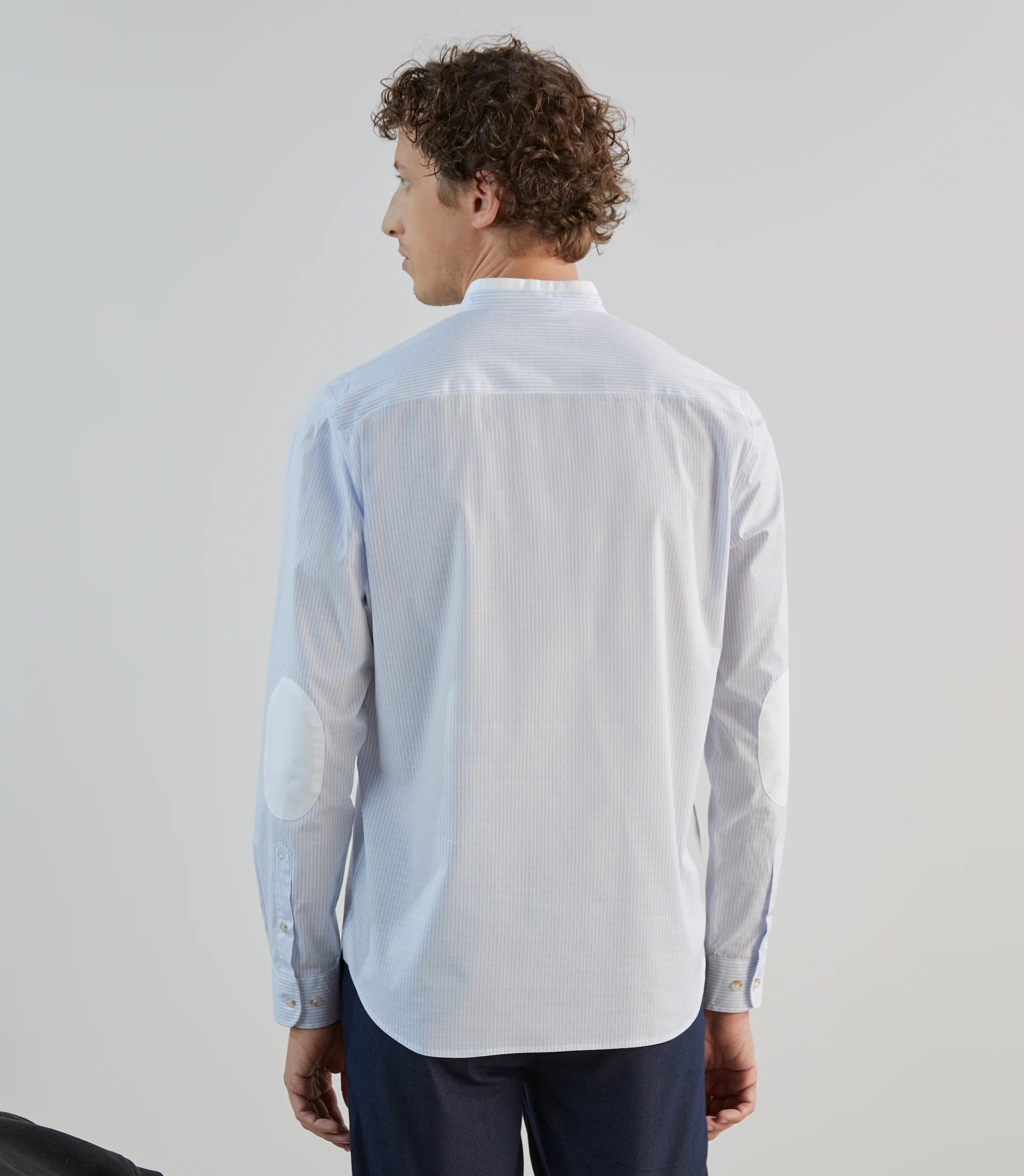 Chemise col mao avec coudières ciel - IZAC