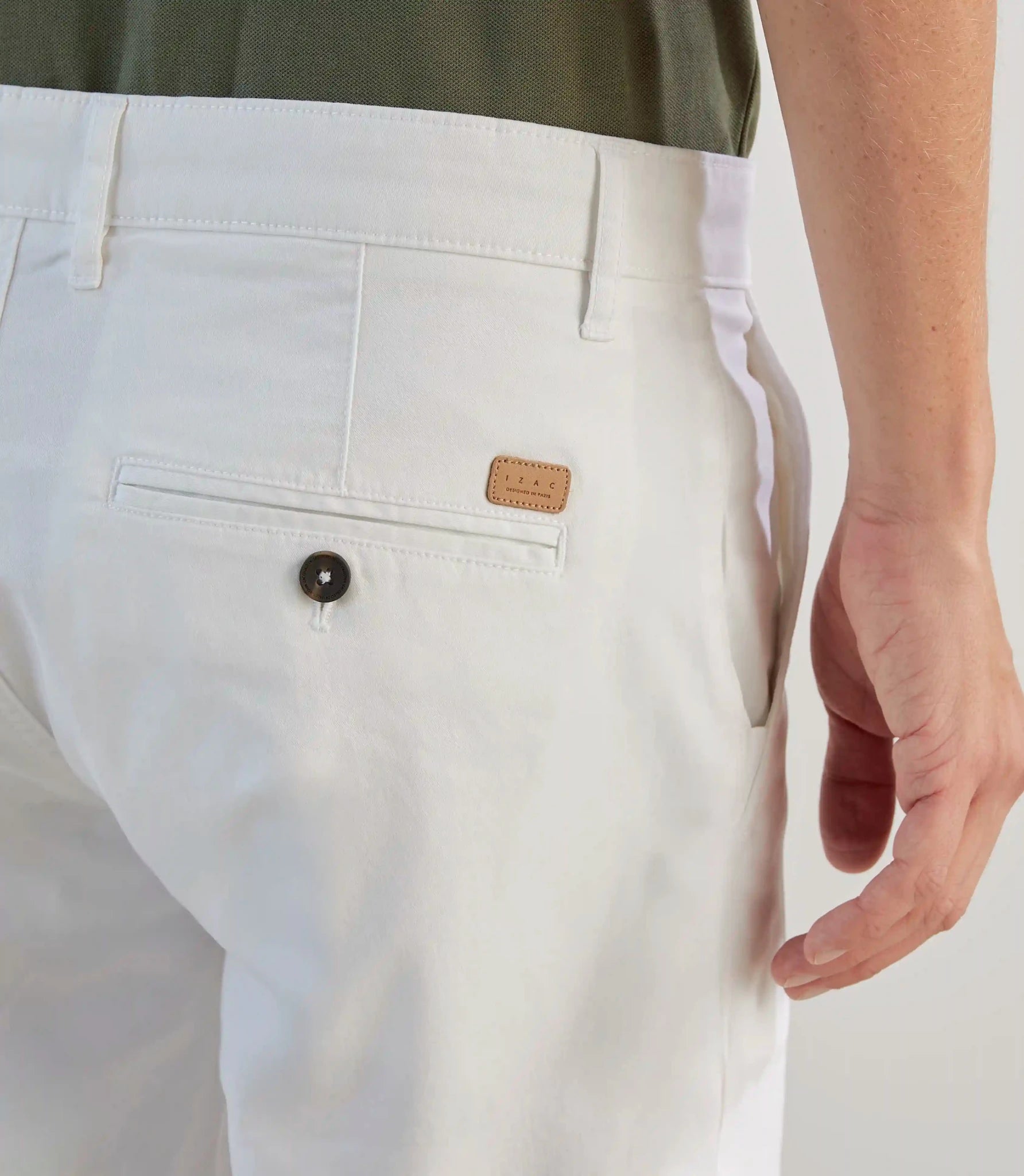 Bermuda uni blanc - IZAC