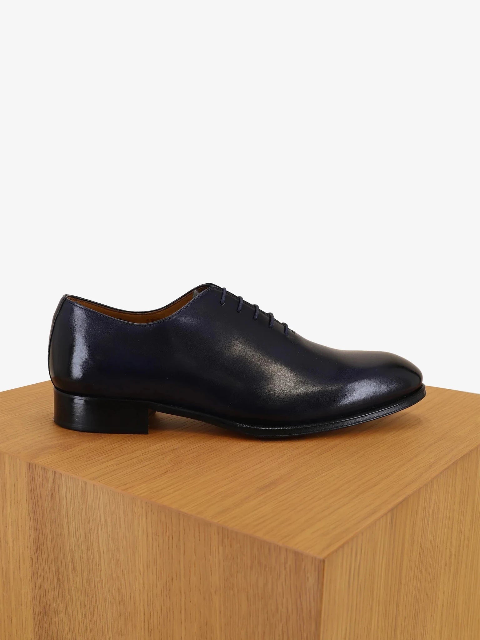 Richelieu en cuir marine