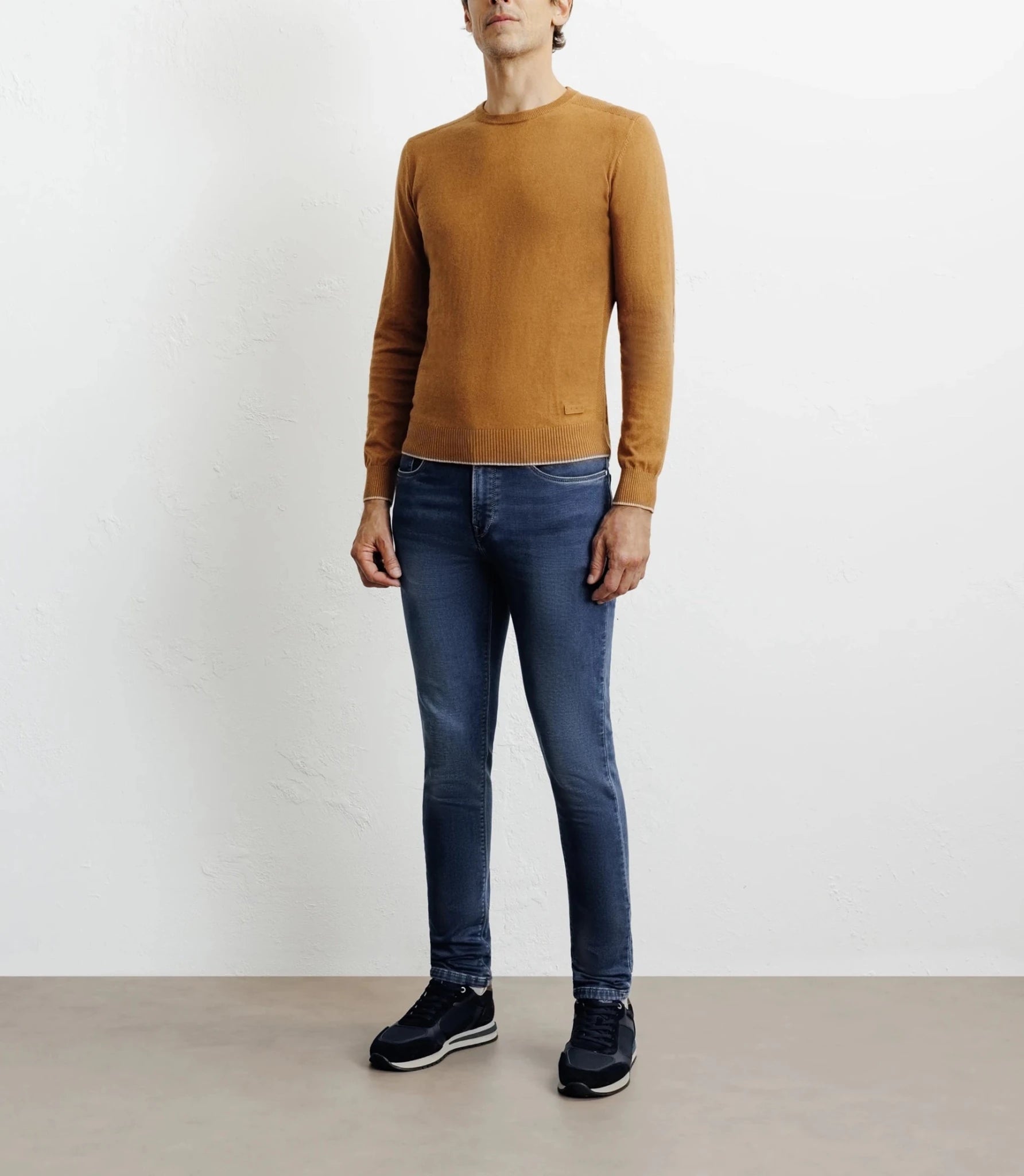 Pull col rond en coton camel foncé - IZAC