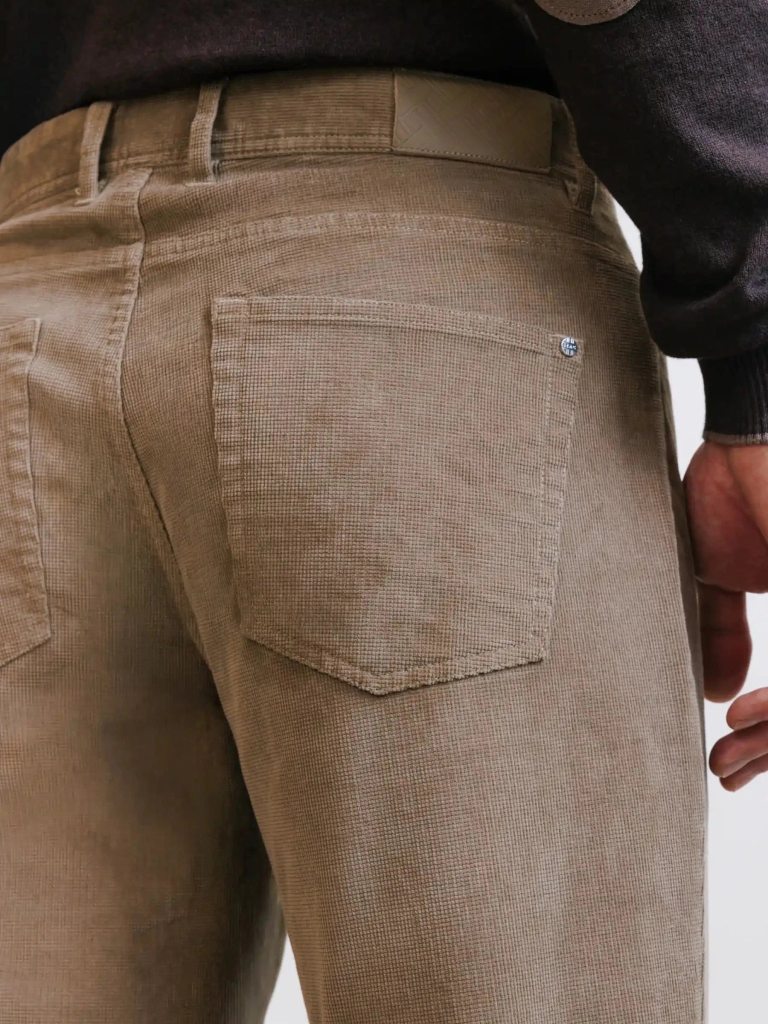 Pantalon en velours taupe - IZAC