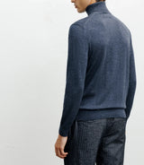 Pull col roulé indigo