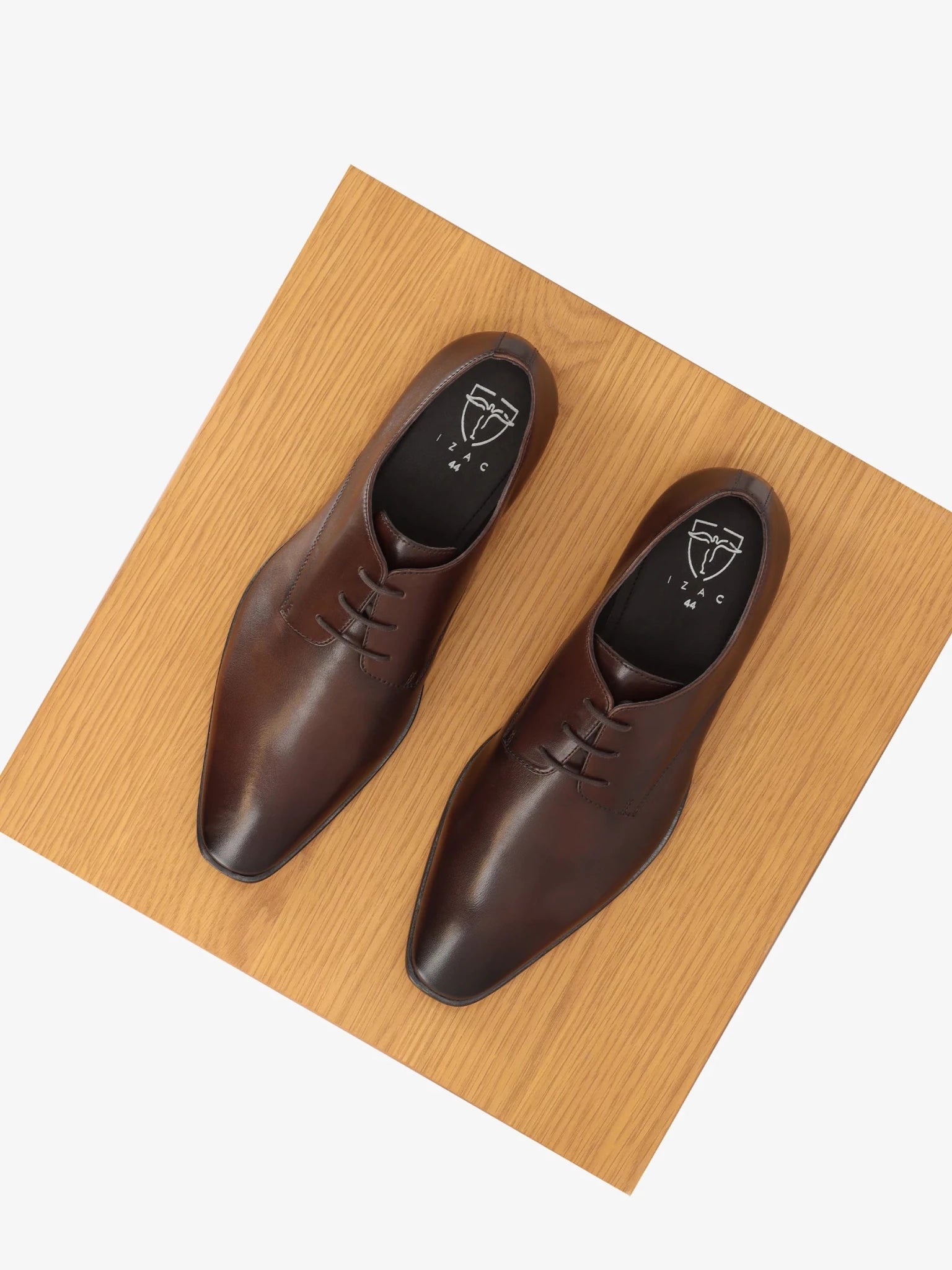 Brown leather Derby shoes