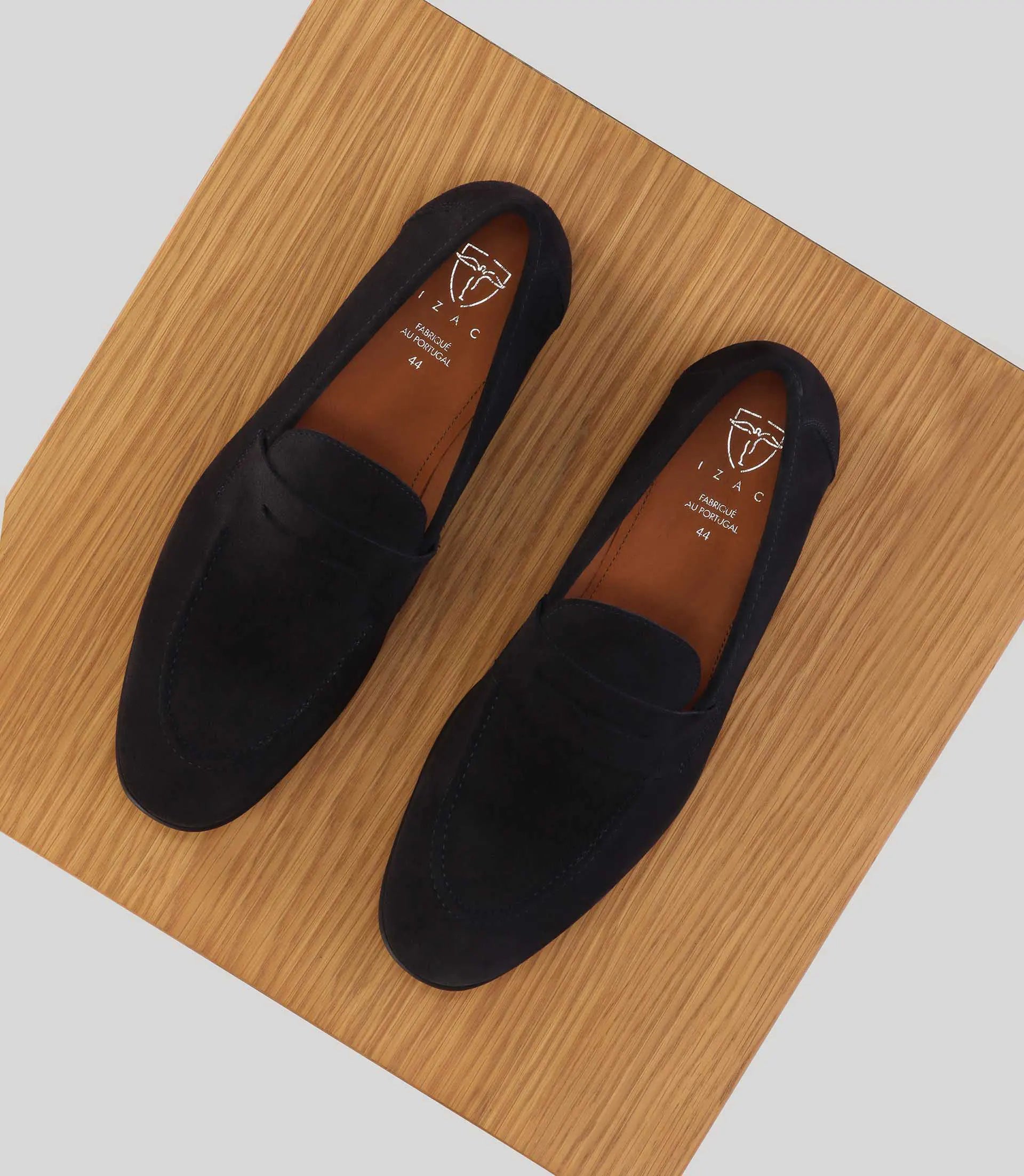 Mocassin ville en suède marine - IZAC