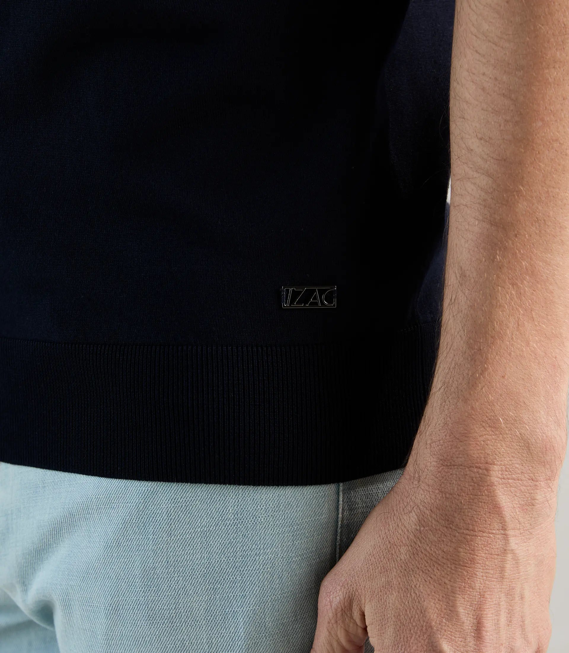 Polo col ouvert en maille marine - IZAC