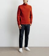 Pull col roulé uni rouge clair