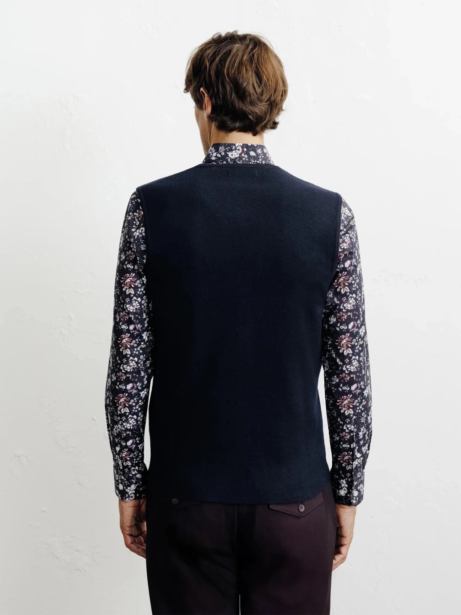 Sleeveless navy vest