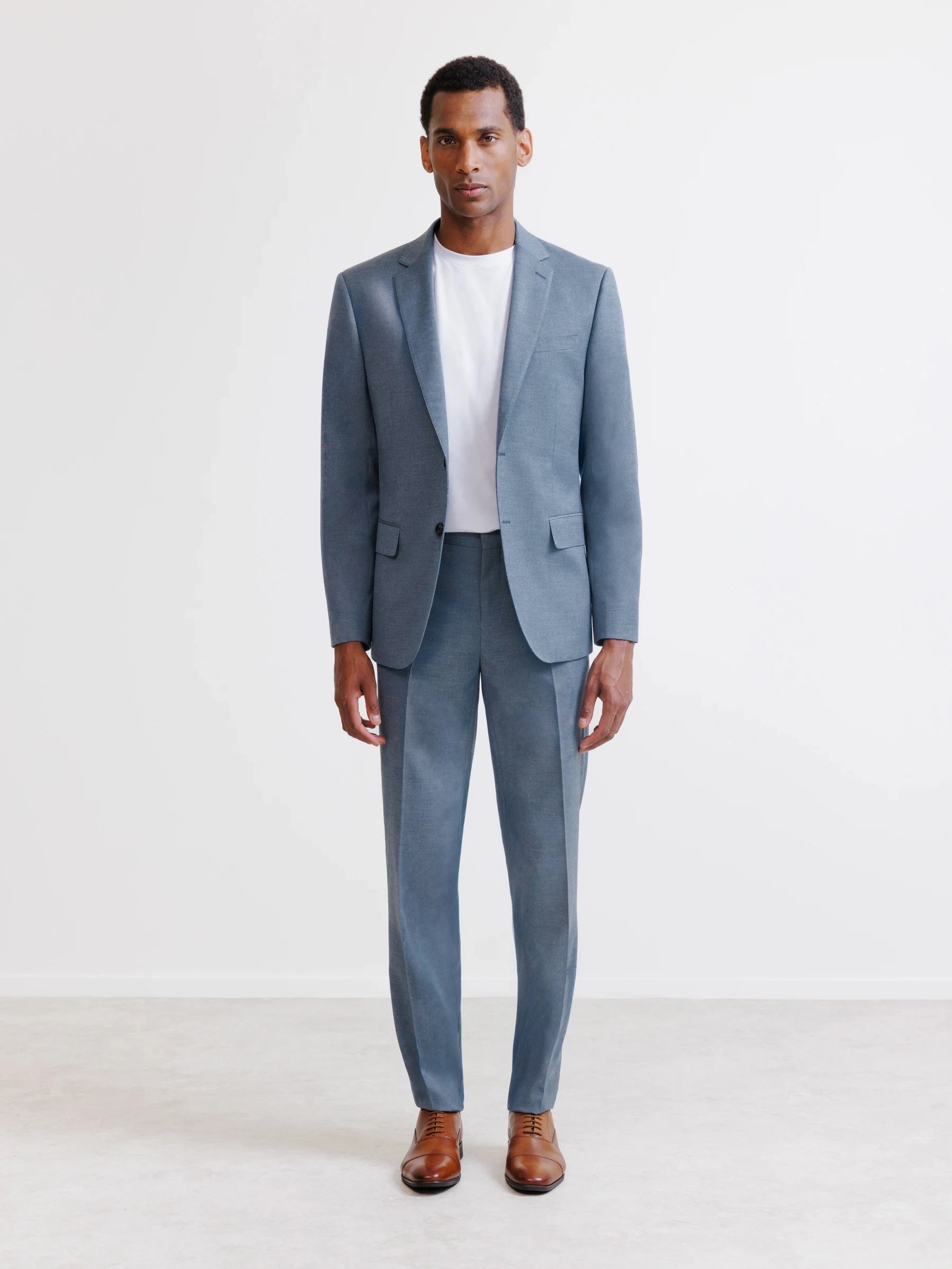 Light blue 2-button suit