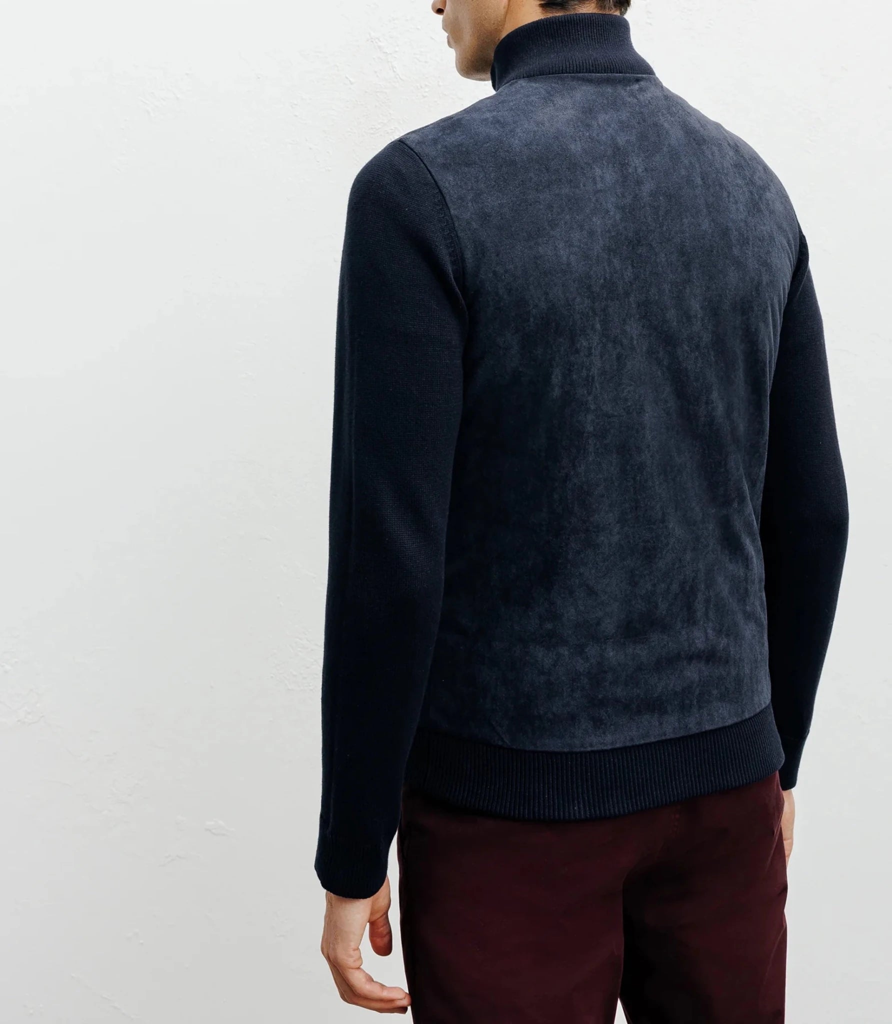 Navy two-component zip vest