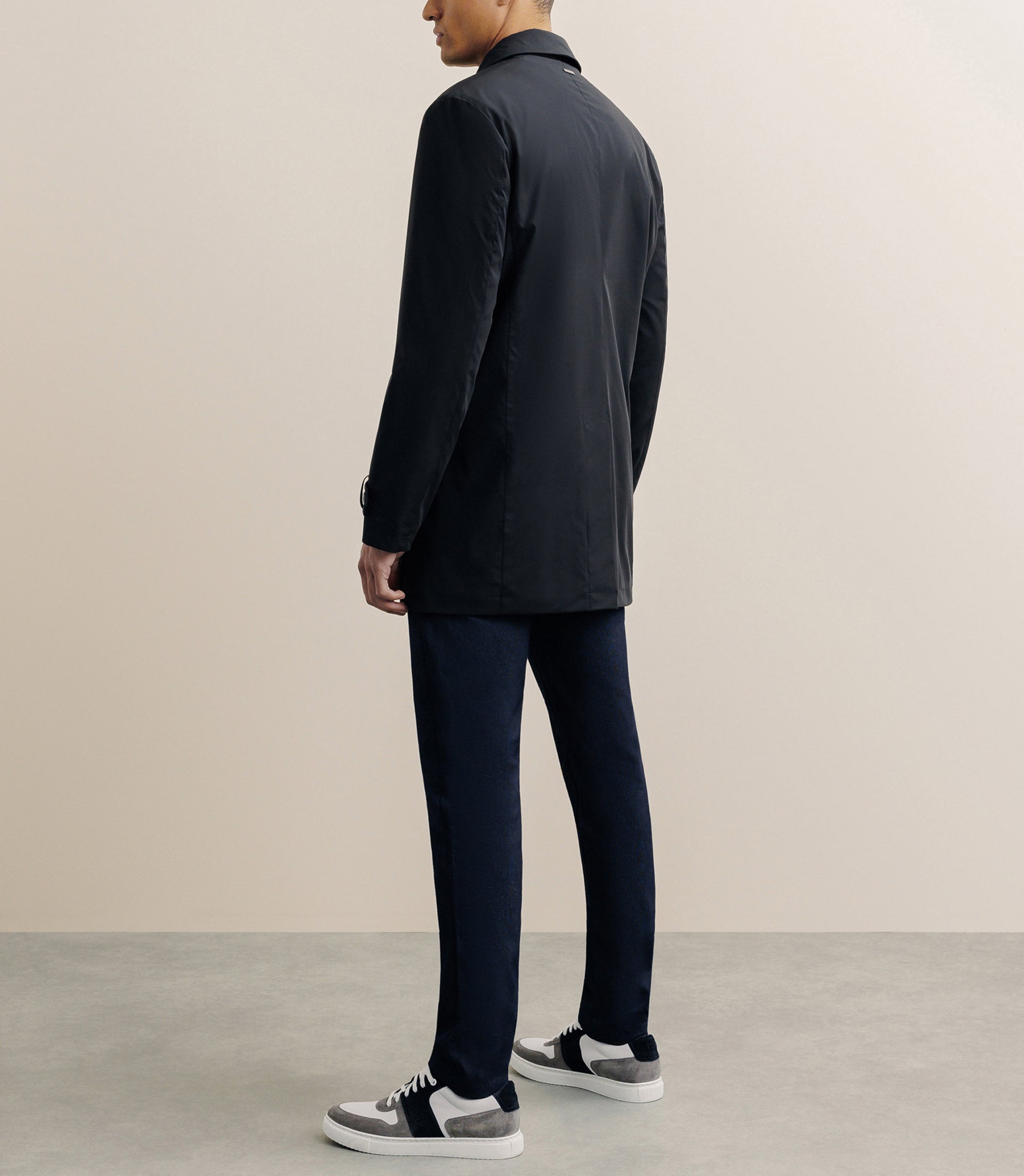 Manteau imperméable court noir - IZAC