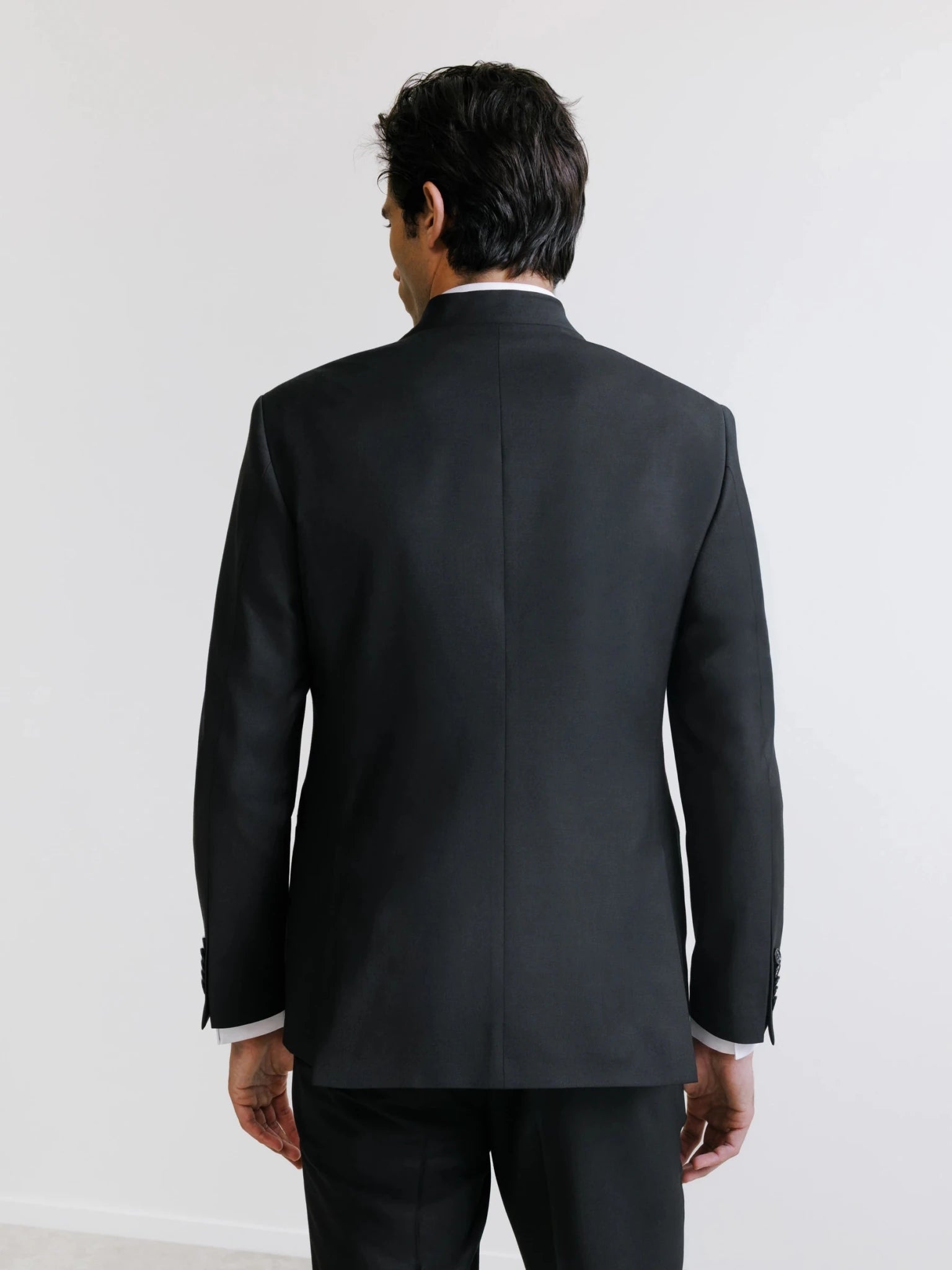 Black 3-button suit