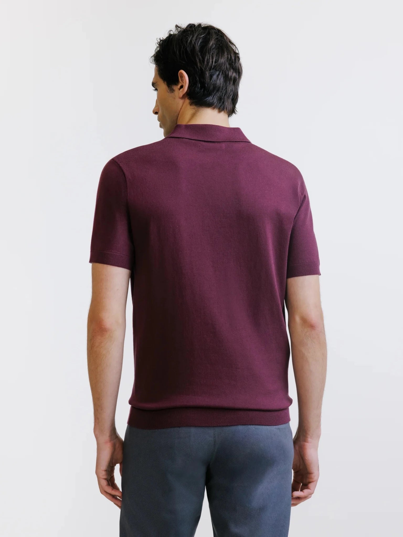 Burgundy open-collar knit polo shirt