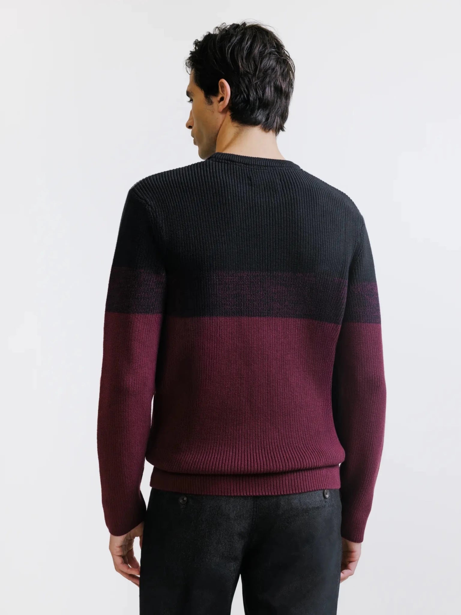 Pull col rond noir - IZAC