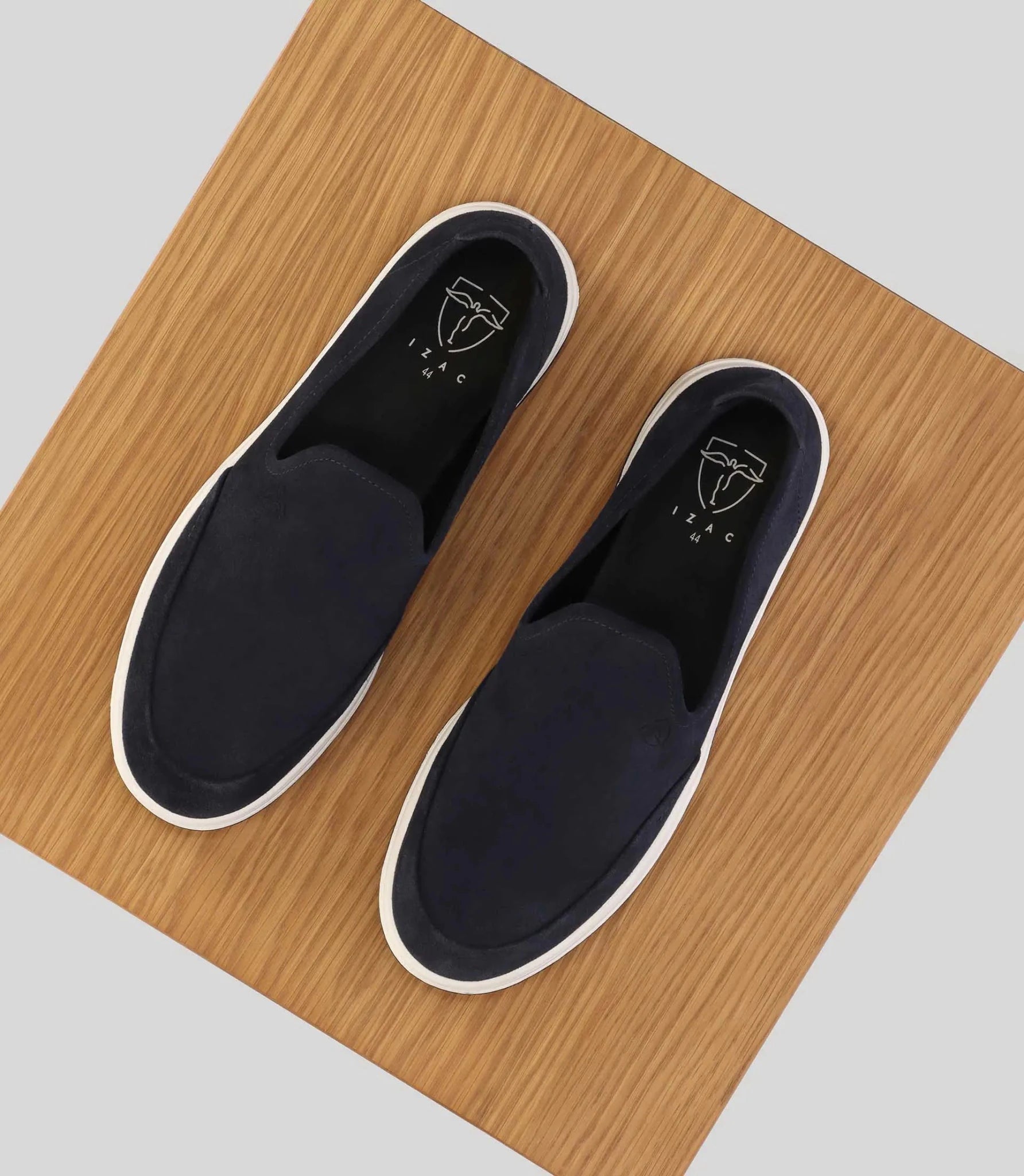 Chaussures casual en suède marine - IZAC