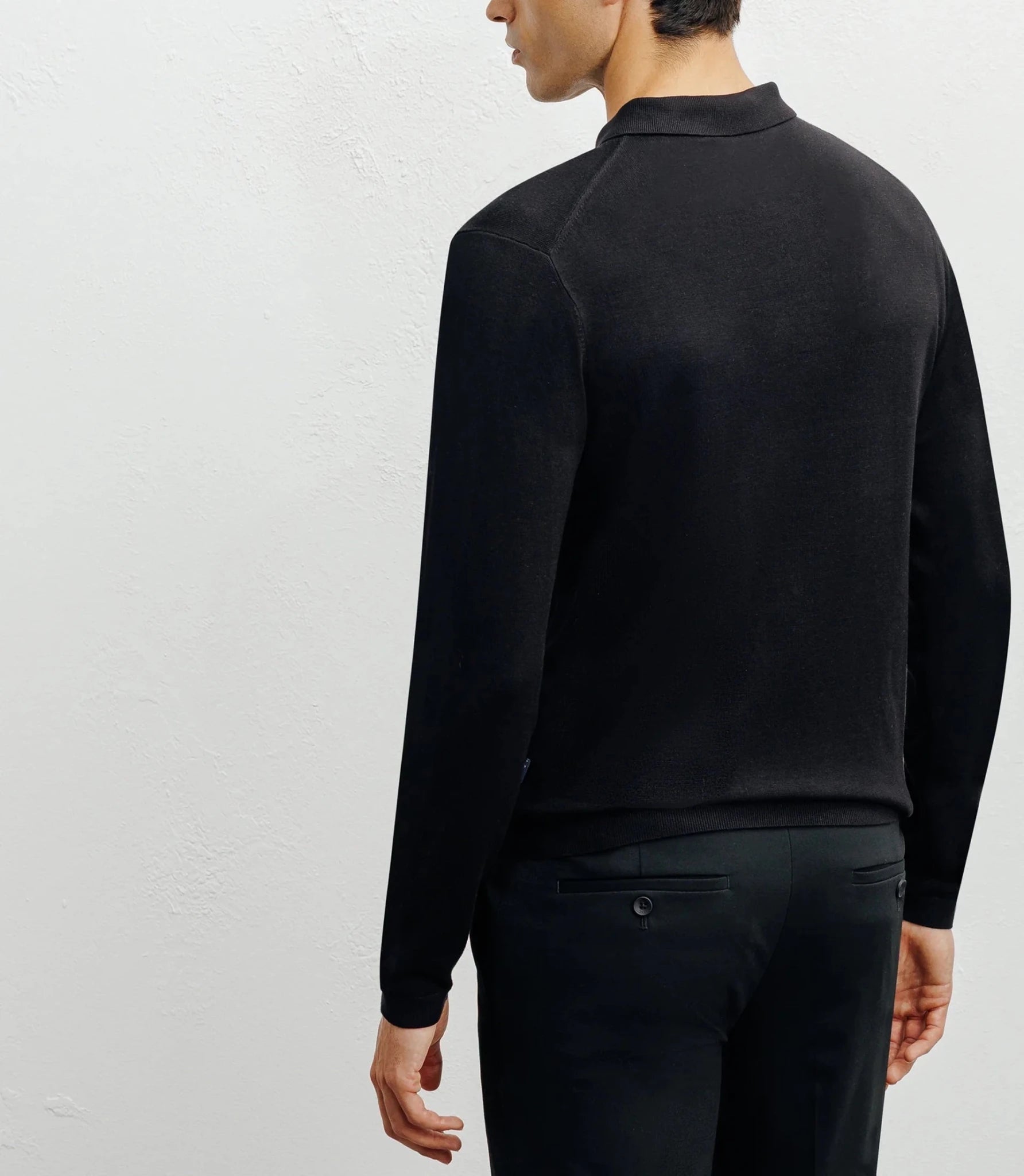 Zipped polo-neck sweater in black fine knit