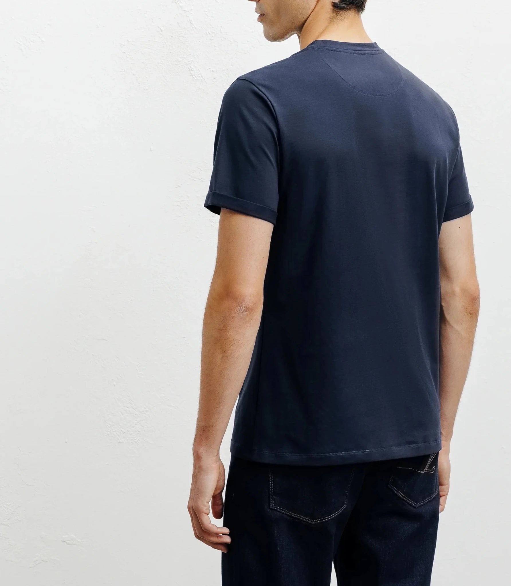 T-shirt col V marine - IZAC