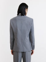 Costume croisé rayé gris