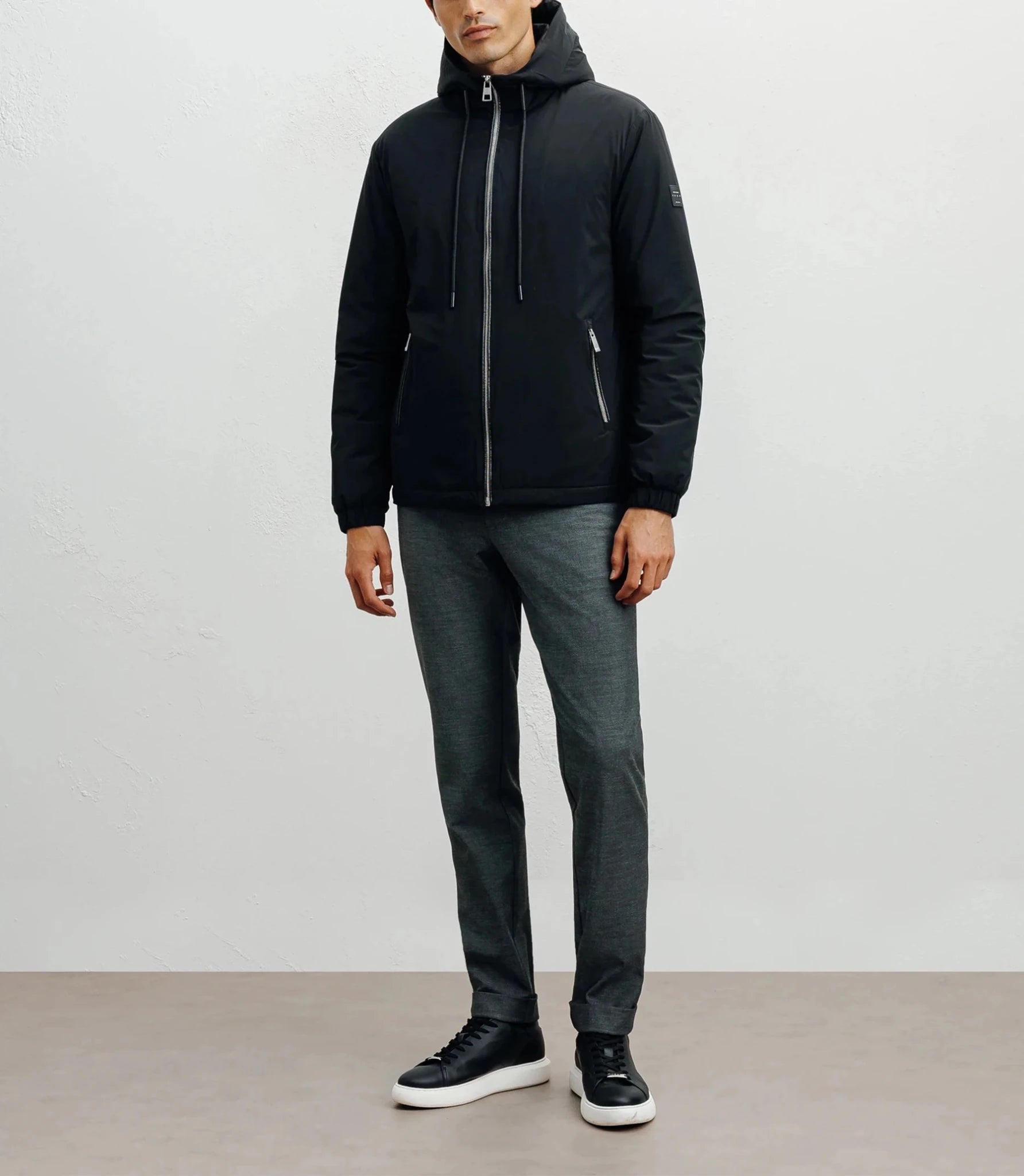 Blouson à capuche noir - IZAC