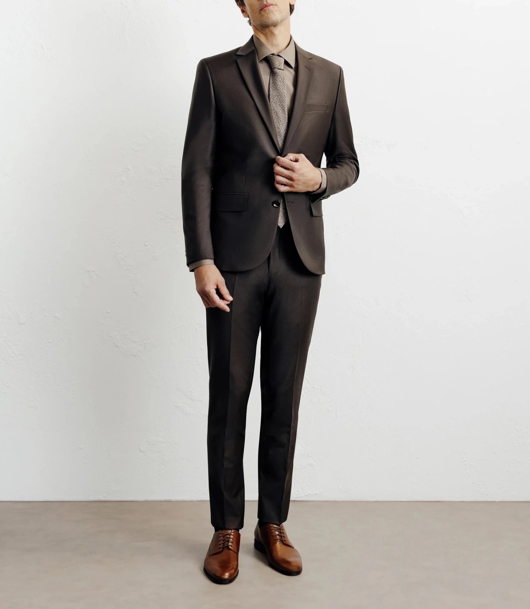 Brown 2-button wool suit