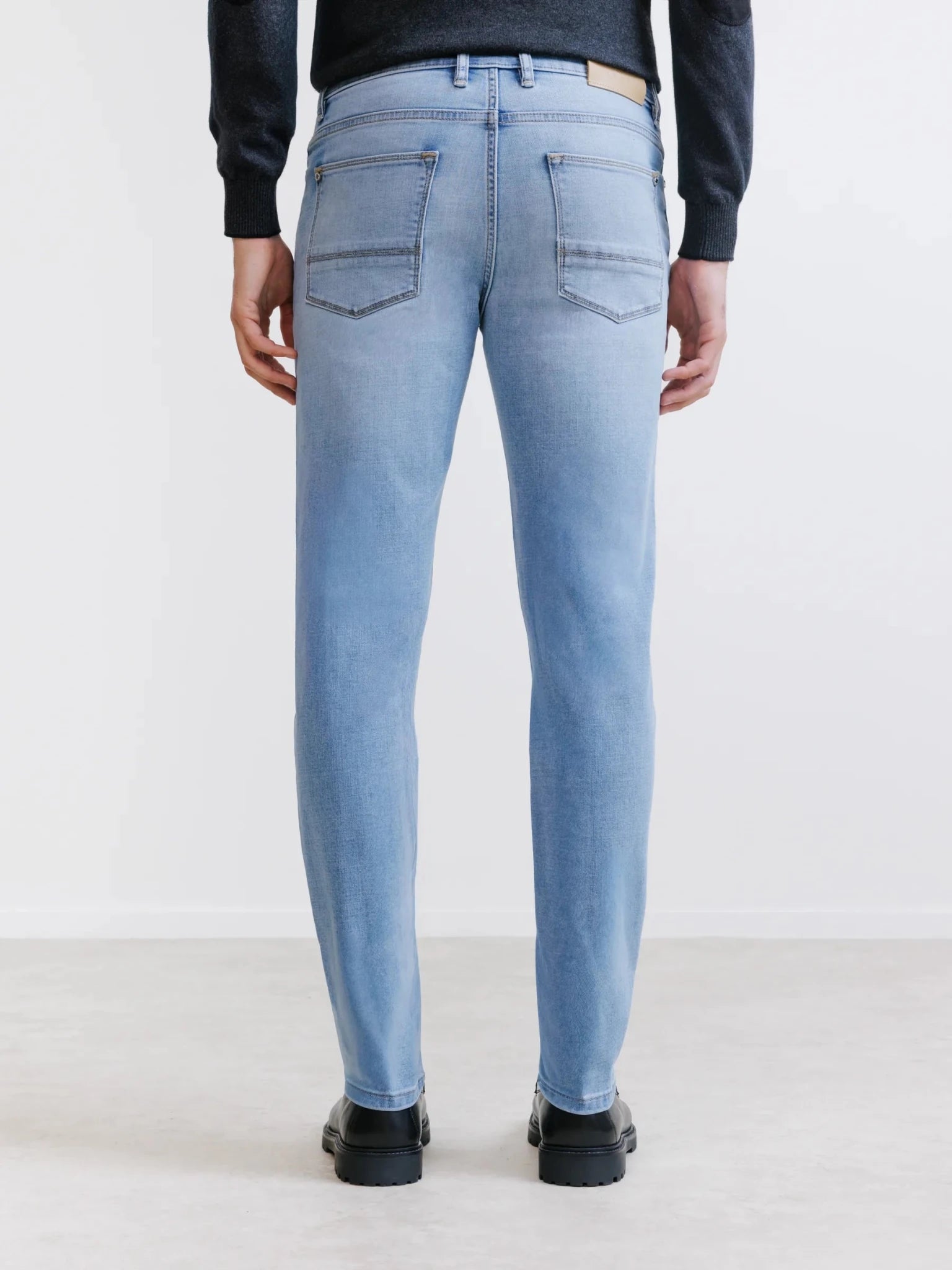 Jean 5 poches slim bleach - IZAC